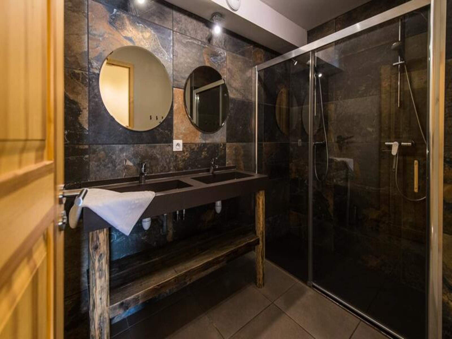 Chalet Alpette: 14-persoons chalet met jacuzzi op 150m van de piste in La Toussuire - foto 30