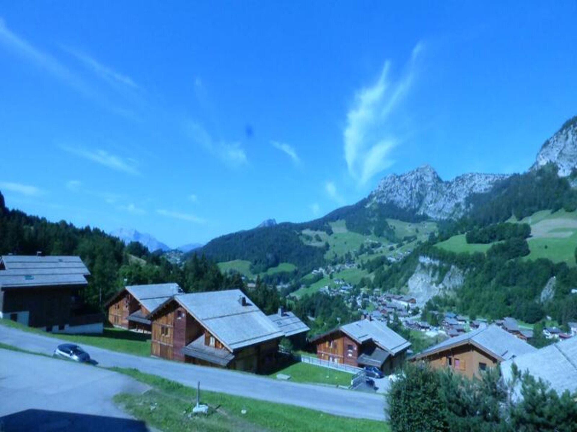 Knus appartement Le Grand Bornand: ski-in/ski-out, uitzicht op de Alpen - foto 3