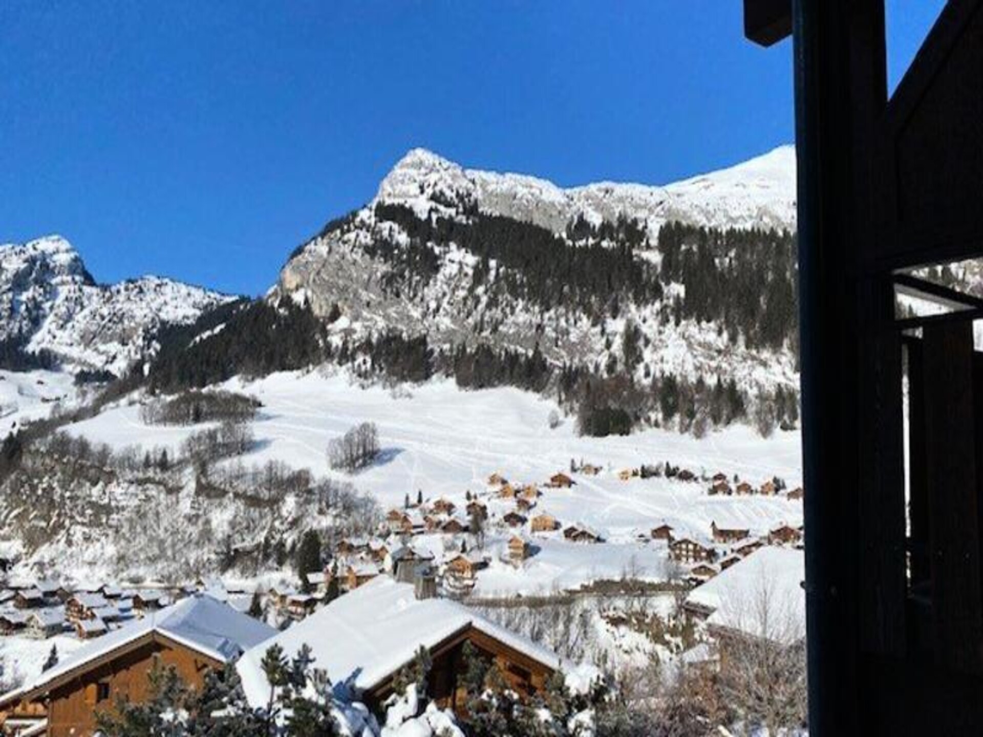Knus appartement Le Grand Bornand: ski-in/ski-out, uitzicht op de Alpen - foto 17