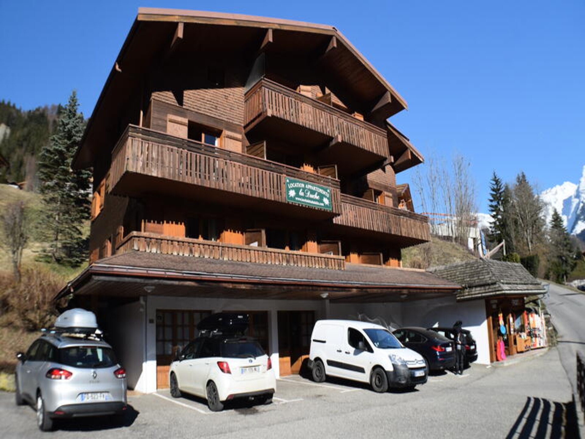 Appartement 6 pers. met balkon en uitzicht op de Alpen in Le Grand Bornand - foto 10