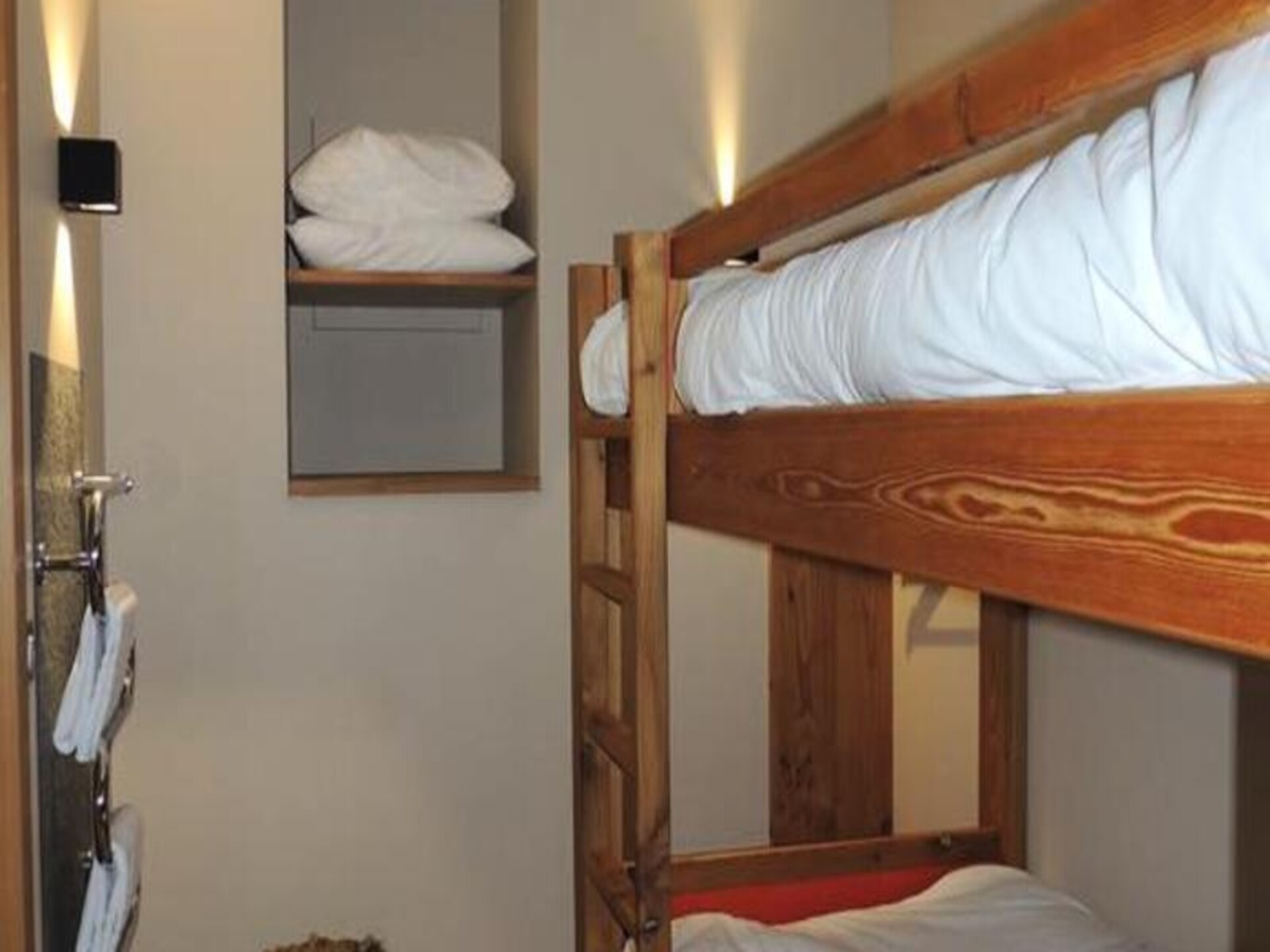 Zonnig appartement op 30m van centrum Grand-Bornand met sauna en bergzicht - foto 5