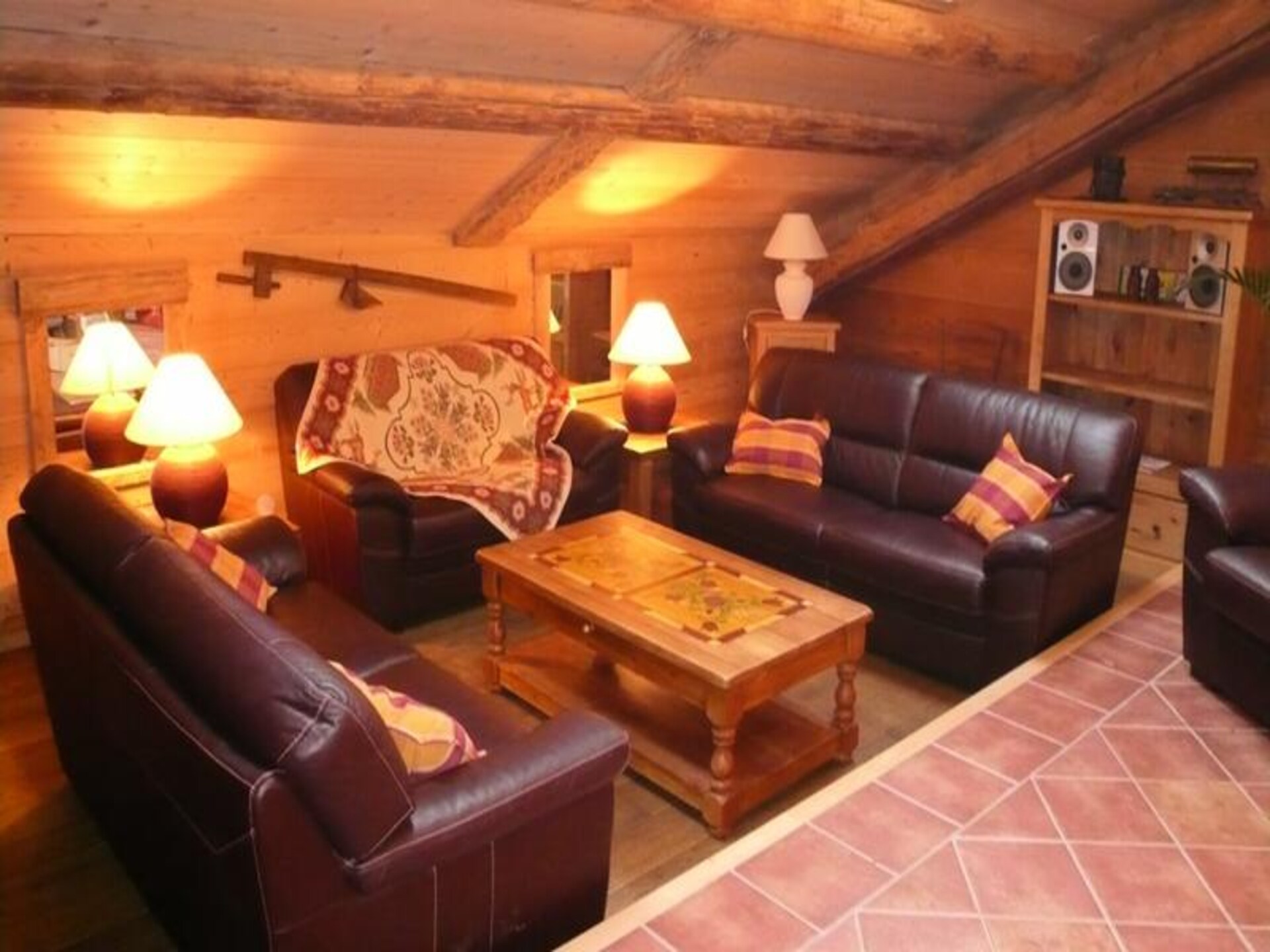 Ruim 12-persoons appartement met sauna en jacuzzi in Grand-Bornand - foto 6