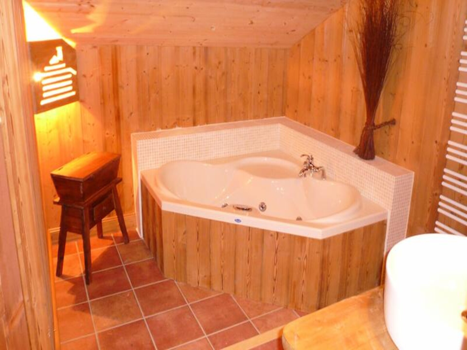 Ruim 12-persoons appartement met sauna en jacuzzi in Grand-Bornand - foto 10