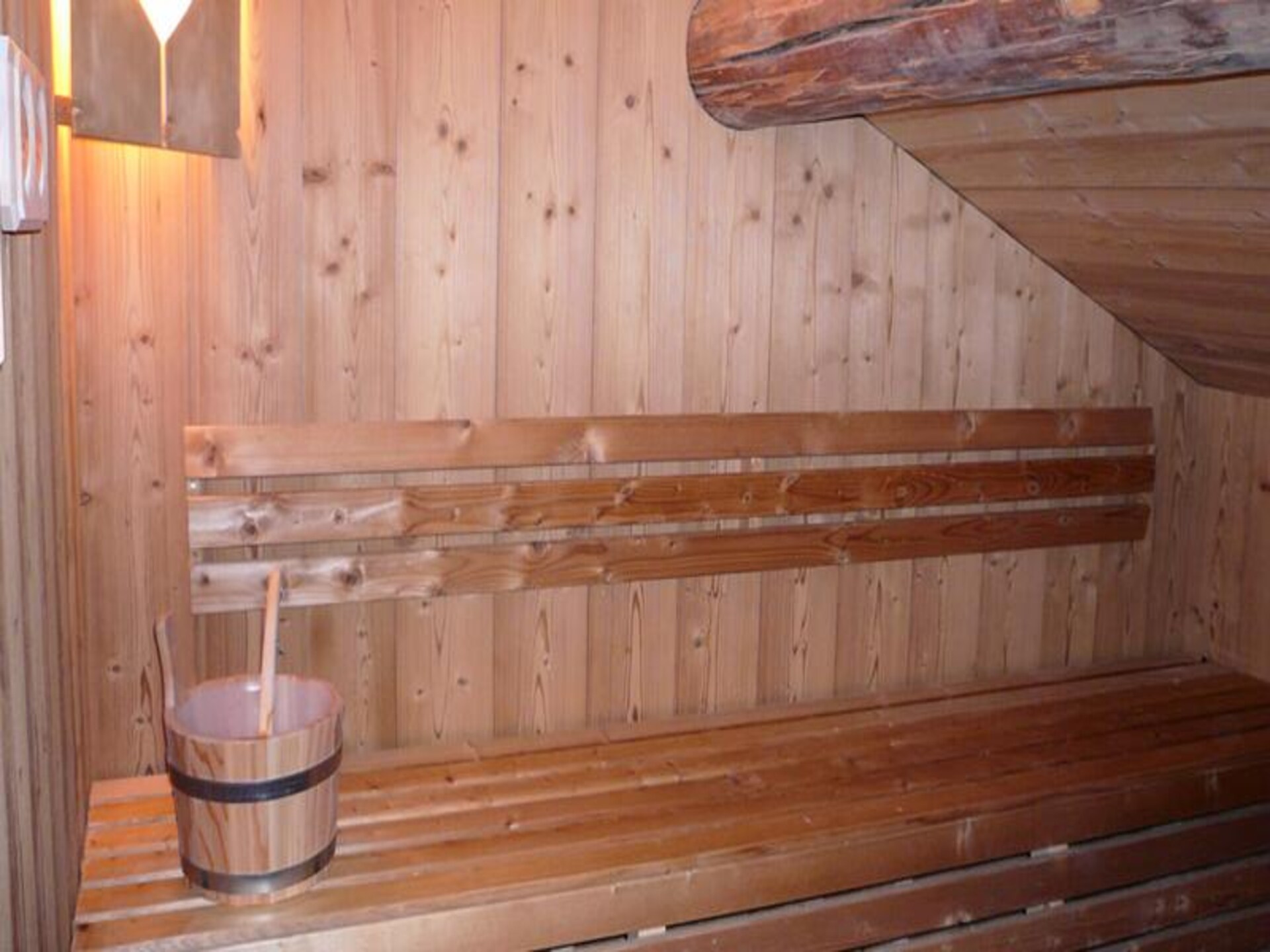 Ruim 12-persoons appartement met sauna en jacuzzi in Grand-Bornand - foto 11