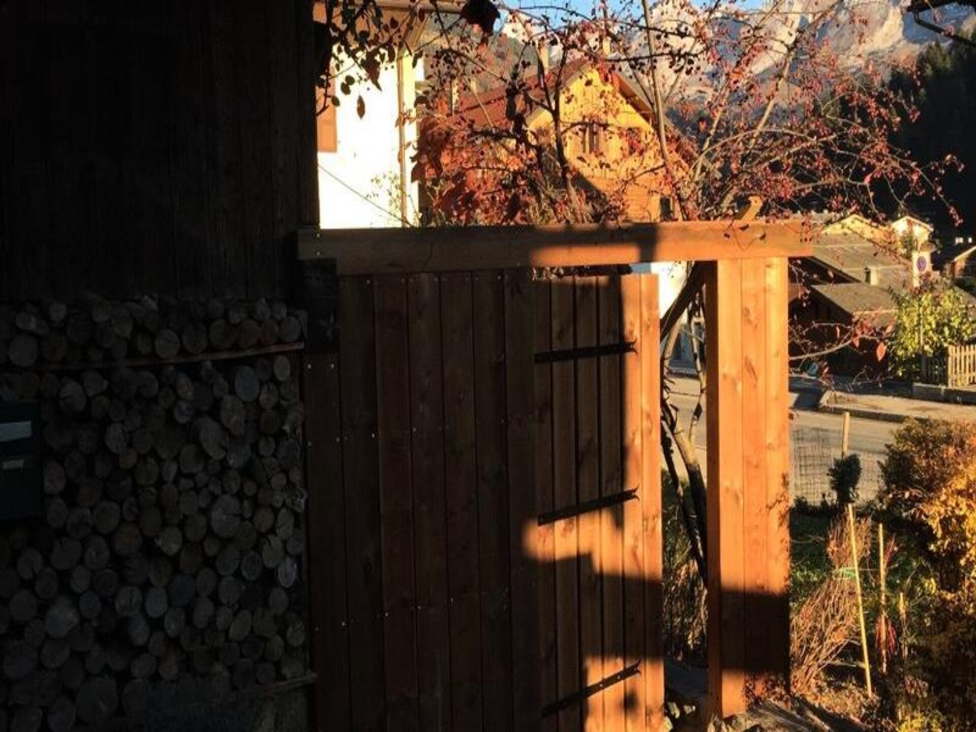 Authentiek Alpenappartement met sauna, 300m van dorpshart Grand-Bornand - foto 12