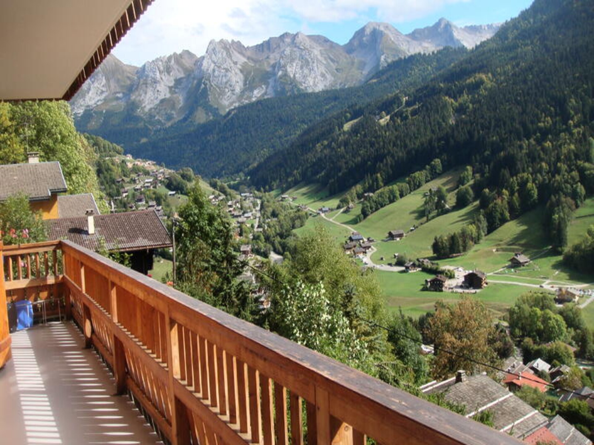 Zonnig appartement met panoramisch uitzicht op Grand-Bornand - foto 9
