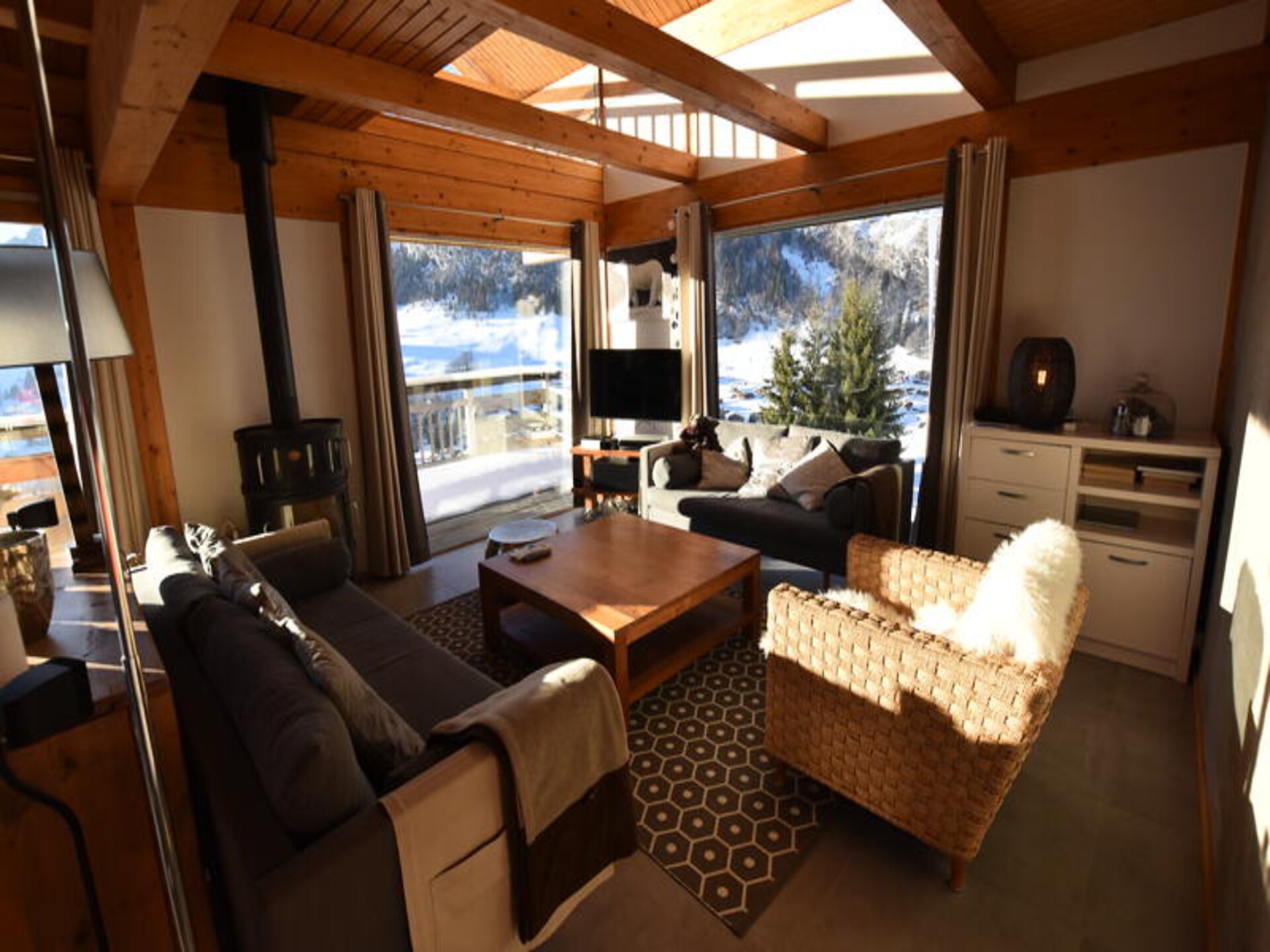 Chalet D'Anne: Luxe 11-persoons appartement in Le Grand-Bornand met sauna en jacuzzi - foto 2