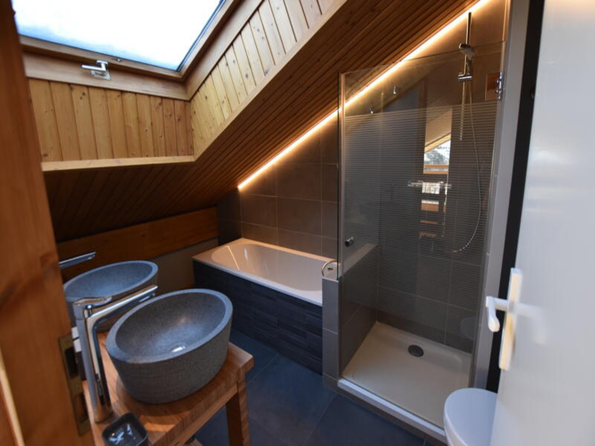 Chalet D'Anne: Luxe 11-persoons appartement in Le Grand-Bornand met sauna en jacuzzi - foto 11