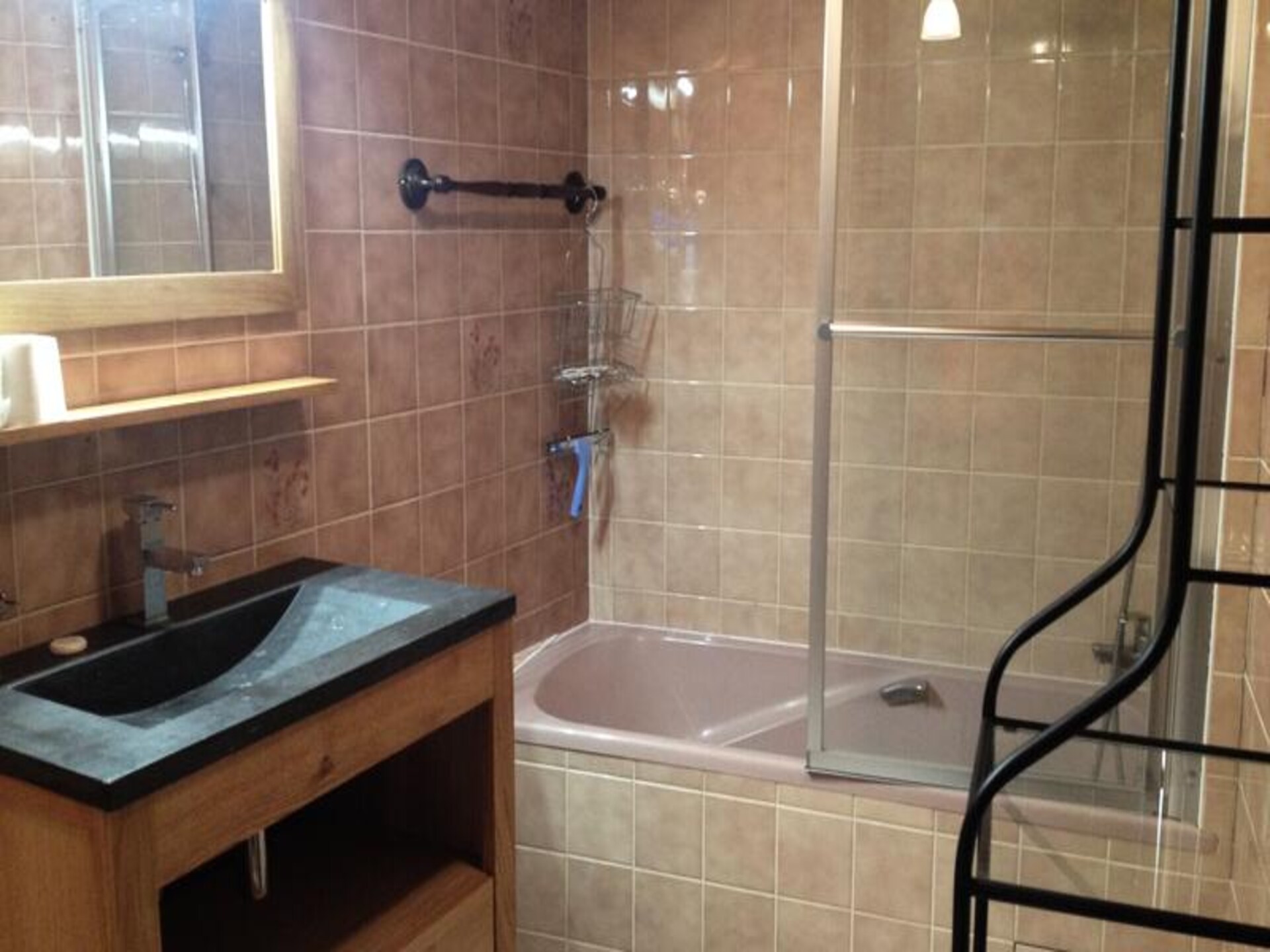 Ruim appartement voor 8 in Grand-Bornand, vlakbij dorpscentrum en skipistes - foto 9