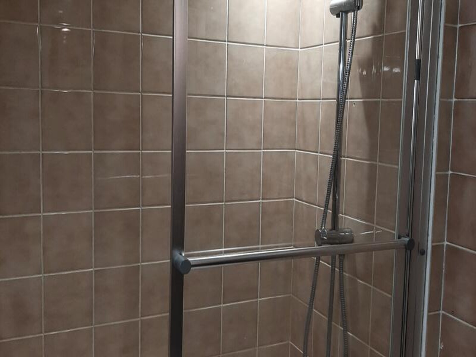 Ruim appartement voor 8 in Grand-Bornand, vlakbij dorpscentrum en skipistes - foto 10