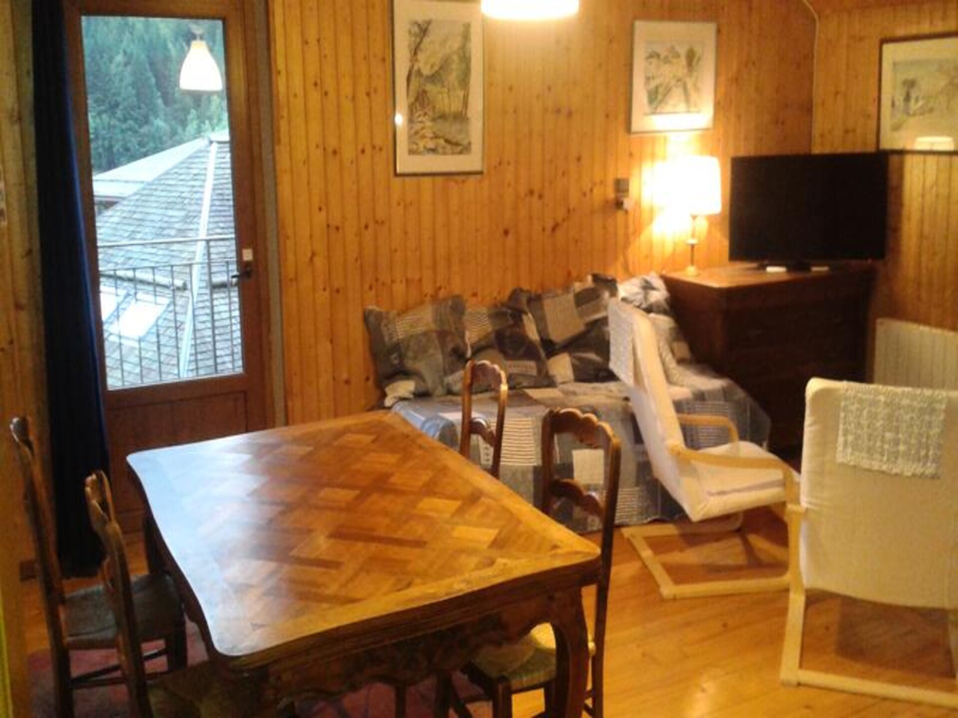 Appartement met balkon en uitzicht op de Aravis, midden in Grand-Bornand - foto 2