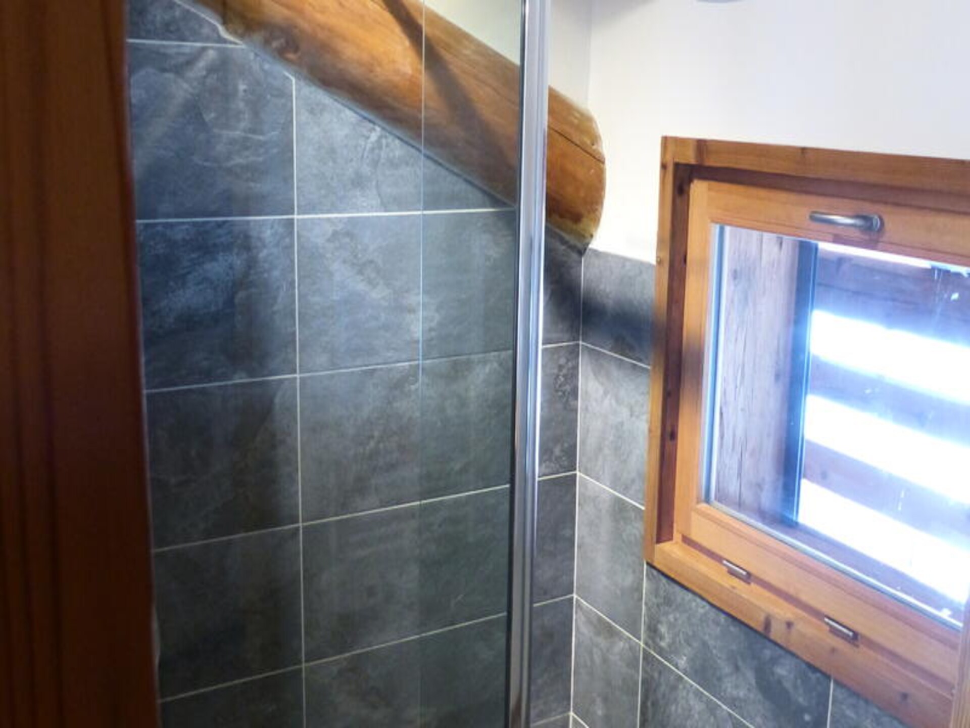 Authentiek chaletappartement voor 10 personen bij de pistes van Le Grand Bornand - foto 11