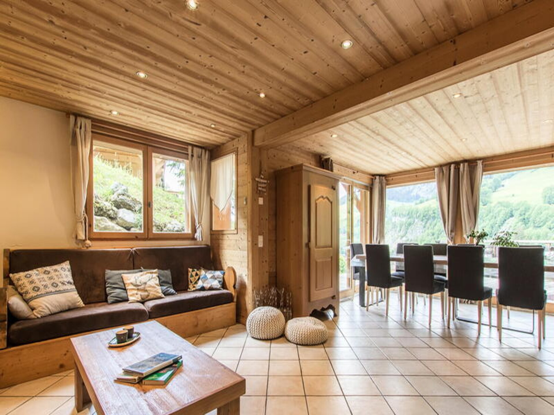 Ruim appartement voor 14 personen direct naast de piste - foto 5