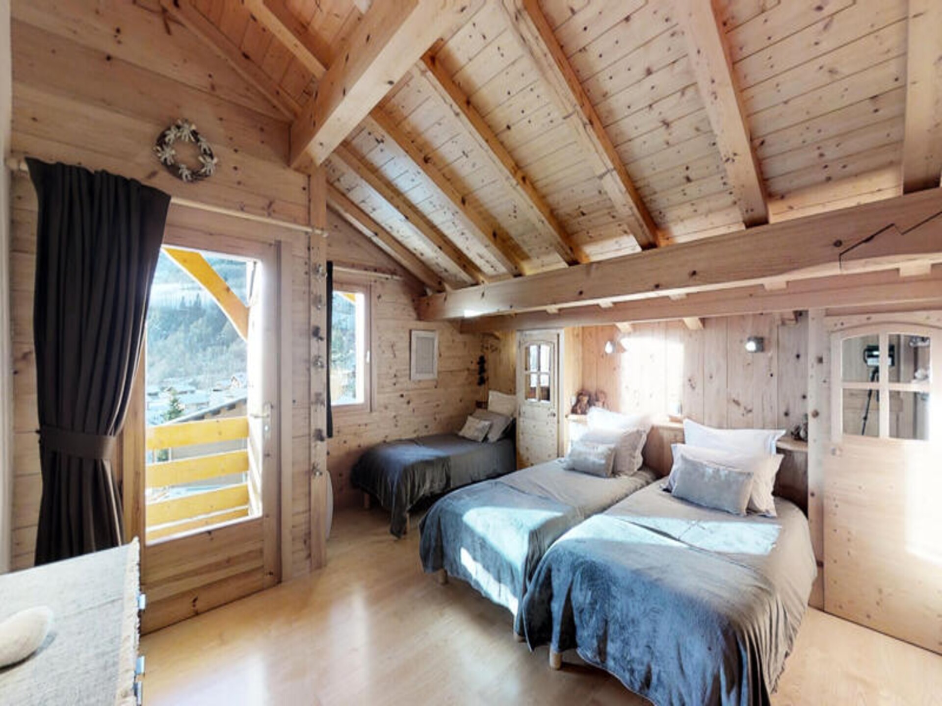 Ruim chalet voor 11 personen op 100m van de piste in Le Grand Bornand - foto 11