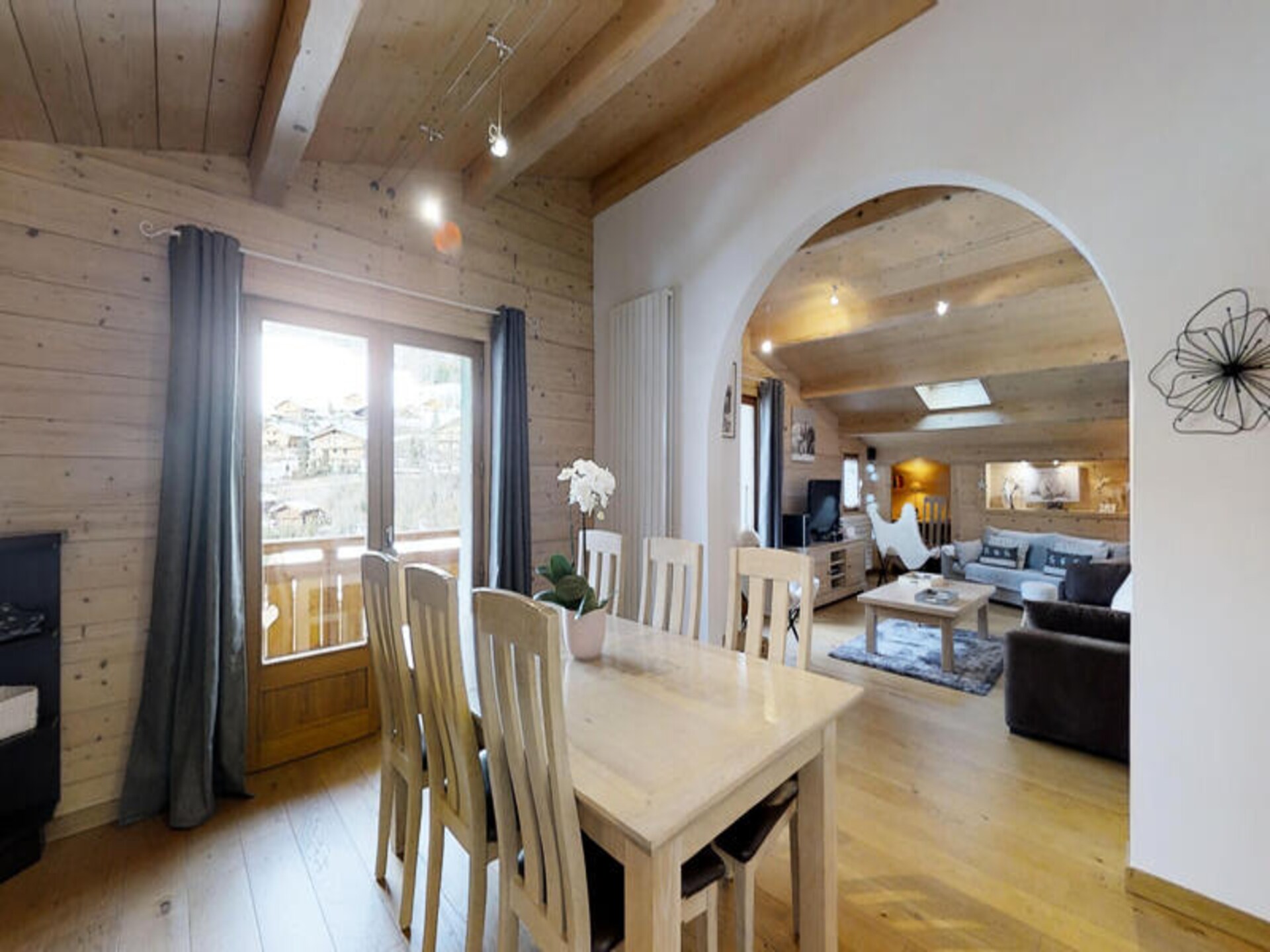 Authentiek appartement in Chinaillon, direct bij de piste en met gedeelde tuin - foto 7