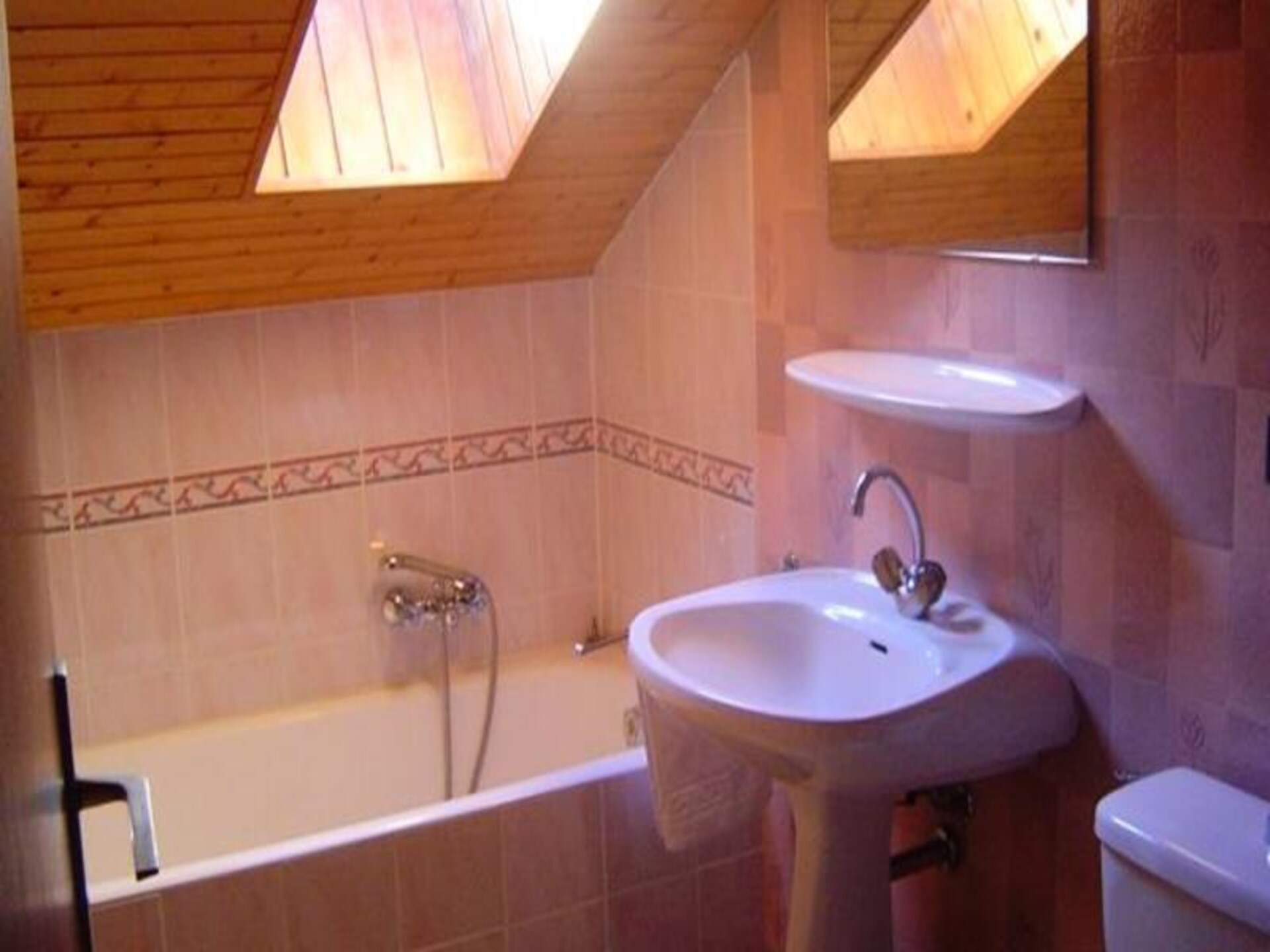 Appartement Vieux Noyer: 6 pers. aan de pistes van Le Grand Bornand - foto 7