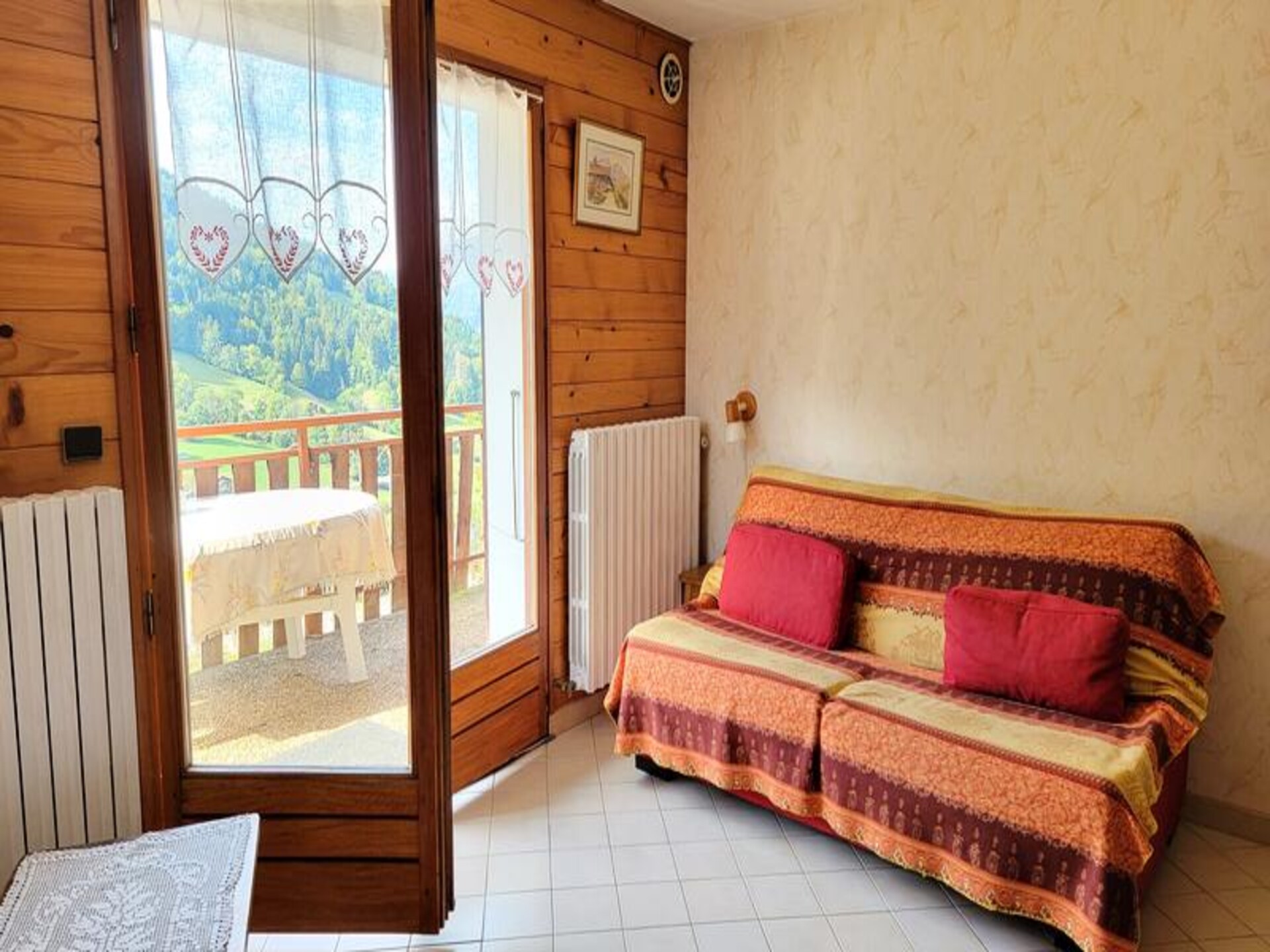 Knus appartement in Grand-Bornand met terras en bergzicht - foto 1