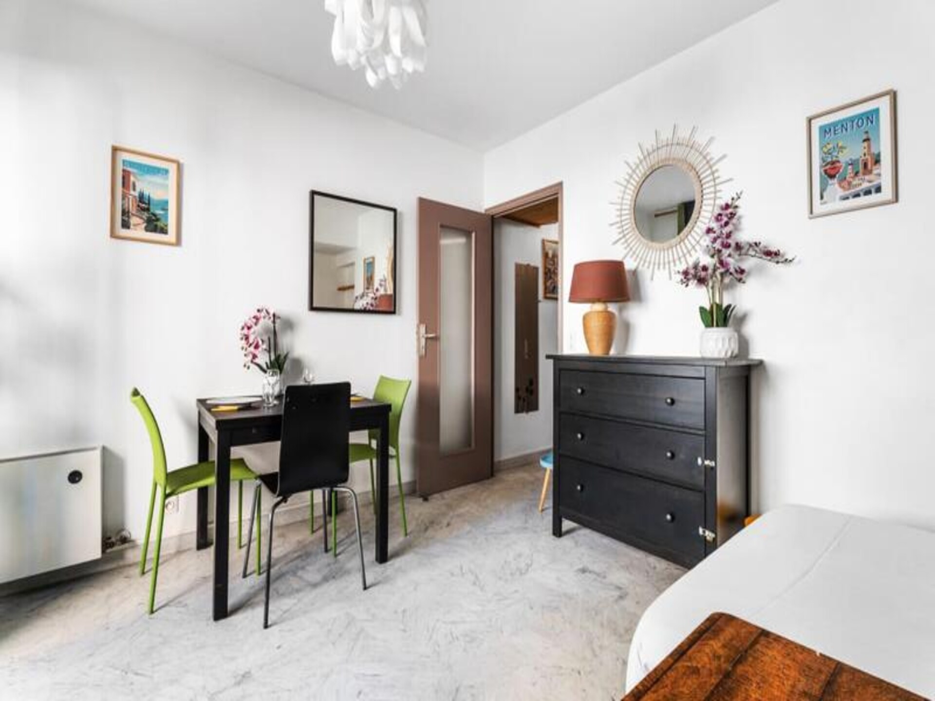 Lichte studio met balkon in hartje Nice, vlakbij tram en markt - foto 7