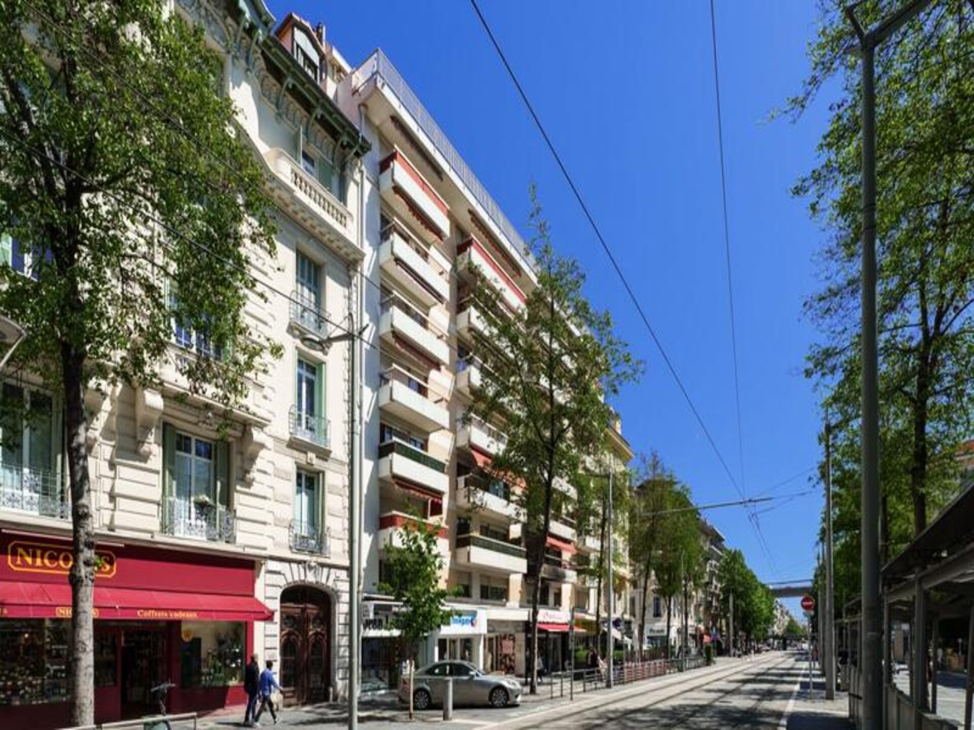 Lichte studio met balkon in hartje Nice, vlakbij tram en markt - foto 12