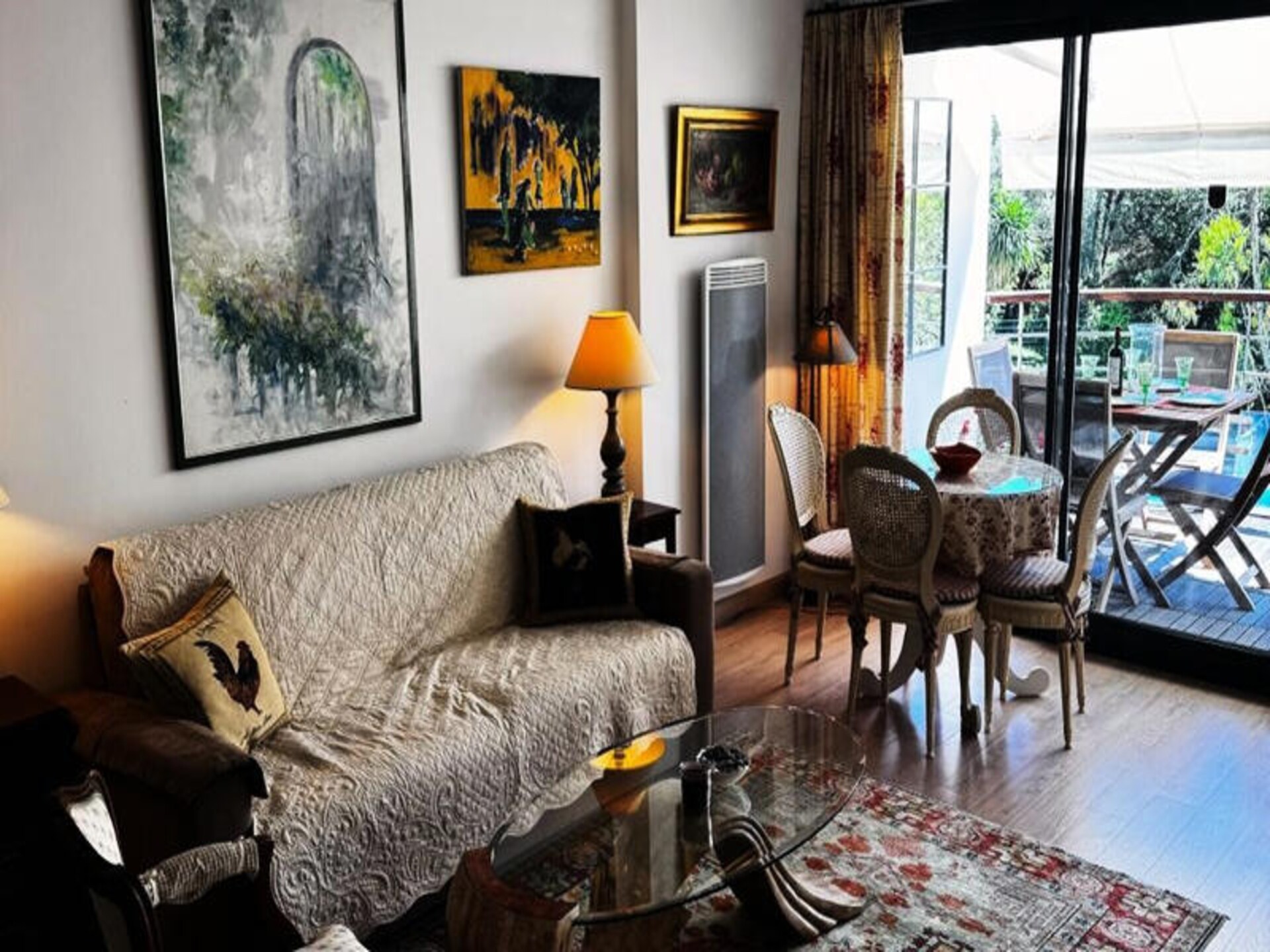 Licht appartement met balkon en zwembad in Cannes - foto 6