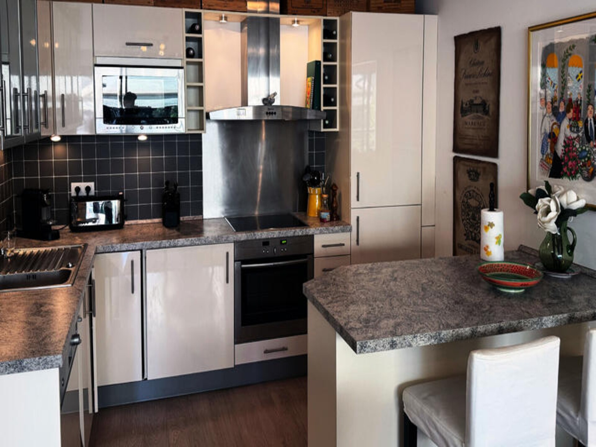 Licht appartement met balkon en zwembad in Cannes - foto 7