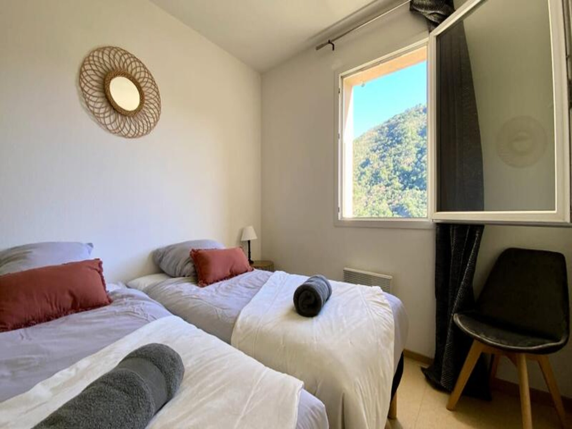 Rustiek appartement voor 5 aan de voet van de Cevennen, vlakbij de Thermen van Avène - foto 3
