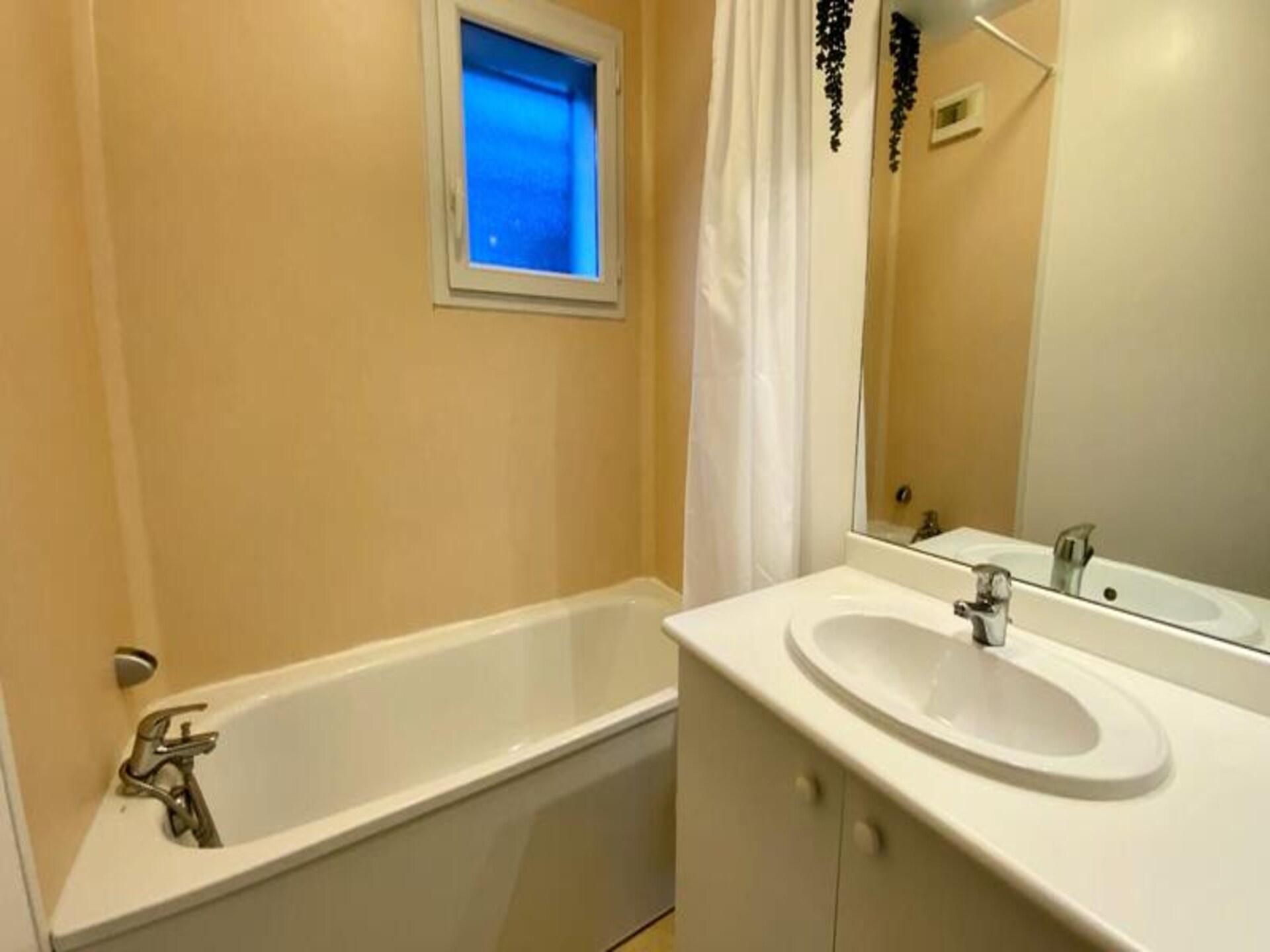 Rustiek appartement voor 5 in Avène, op loopafstand van de thermen - foto 7