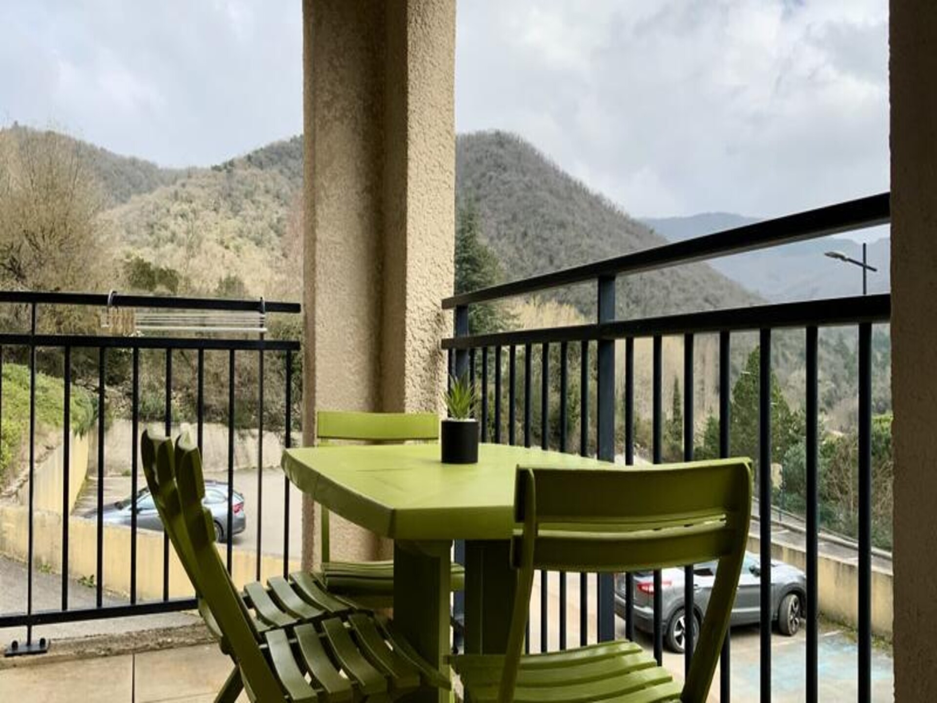 Appartement met terras op 10 min van Thermen van Avène, zwembad - foto 7