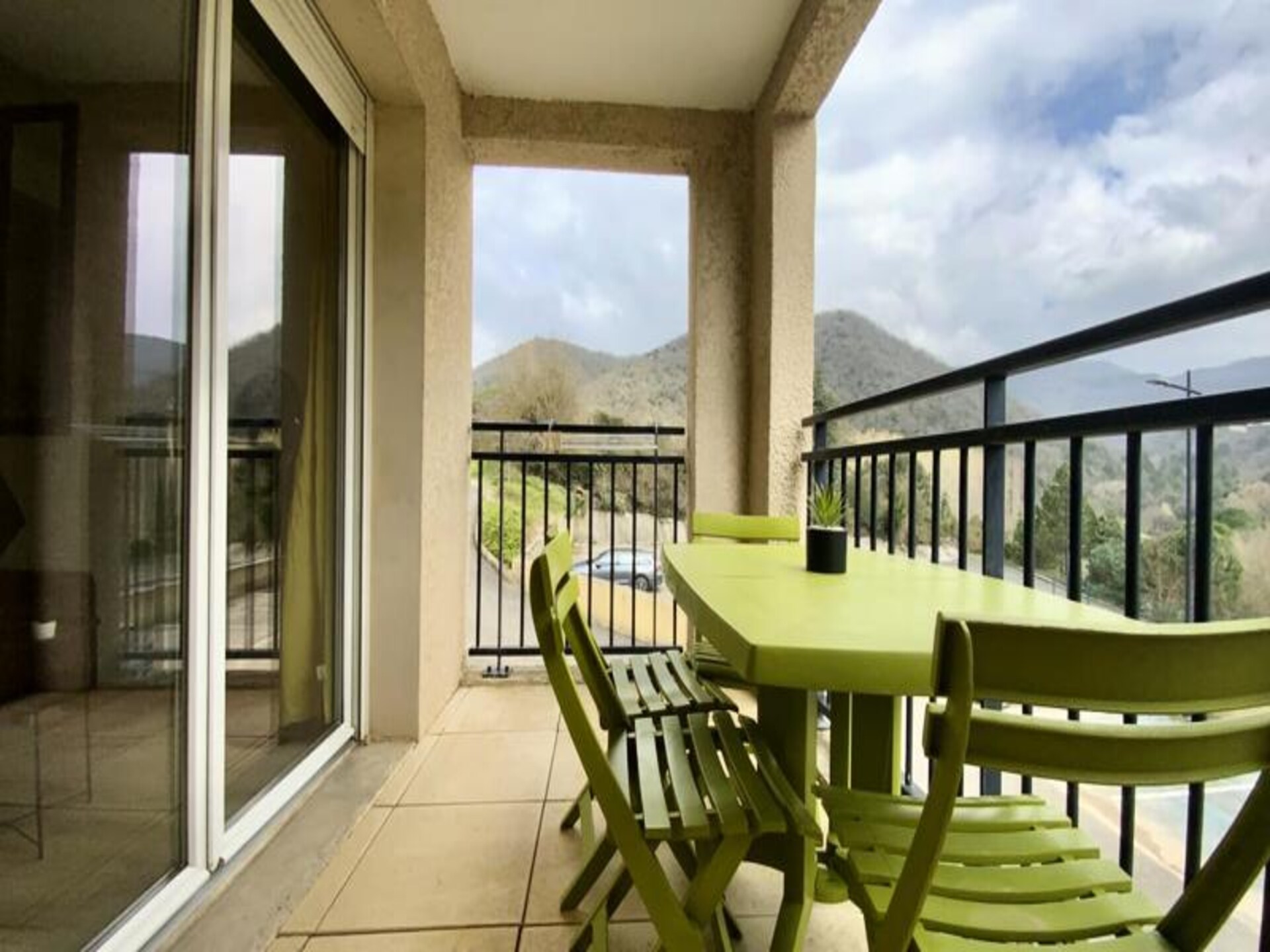 Appartement met terras op 10 min van Thermen van Avène, zwembad - foto 8
