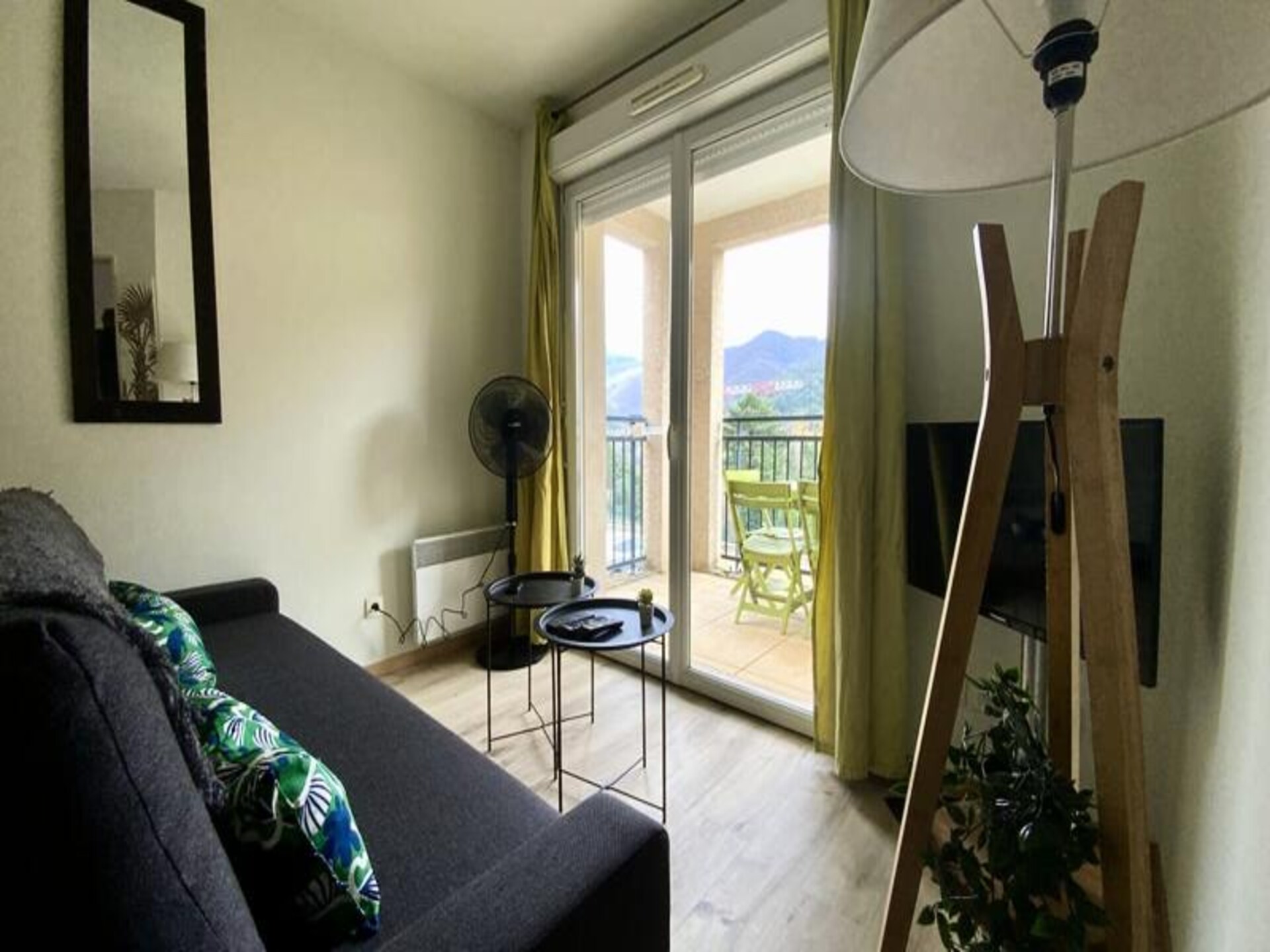 Appartement met terras op 10 min van Thermen van Avène, zwembad - foto 10