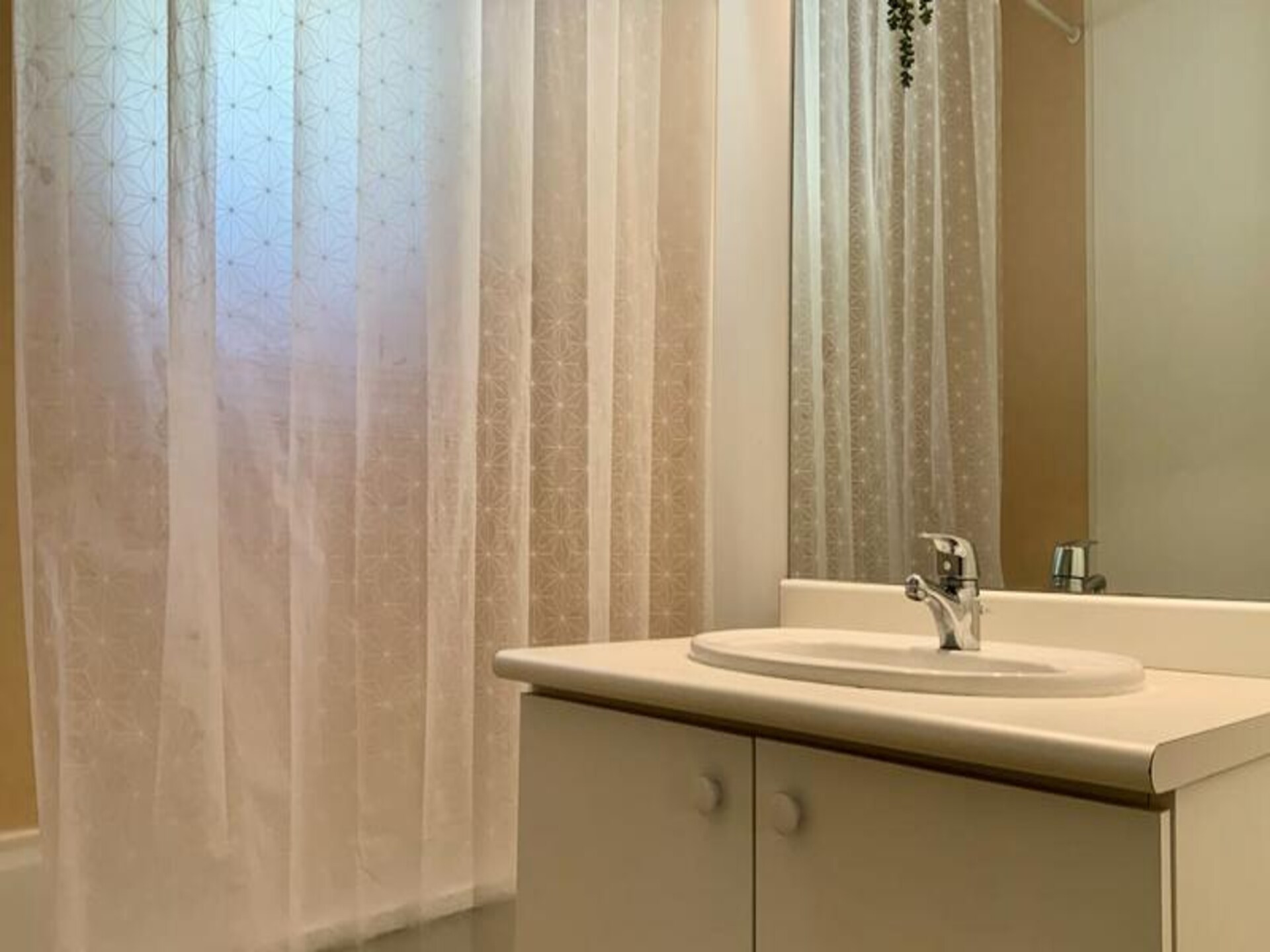 Rustiek appartement voor 5 bij de Thermen van Avène, met zwembad en terras - foto 8