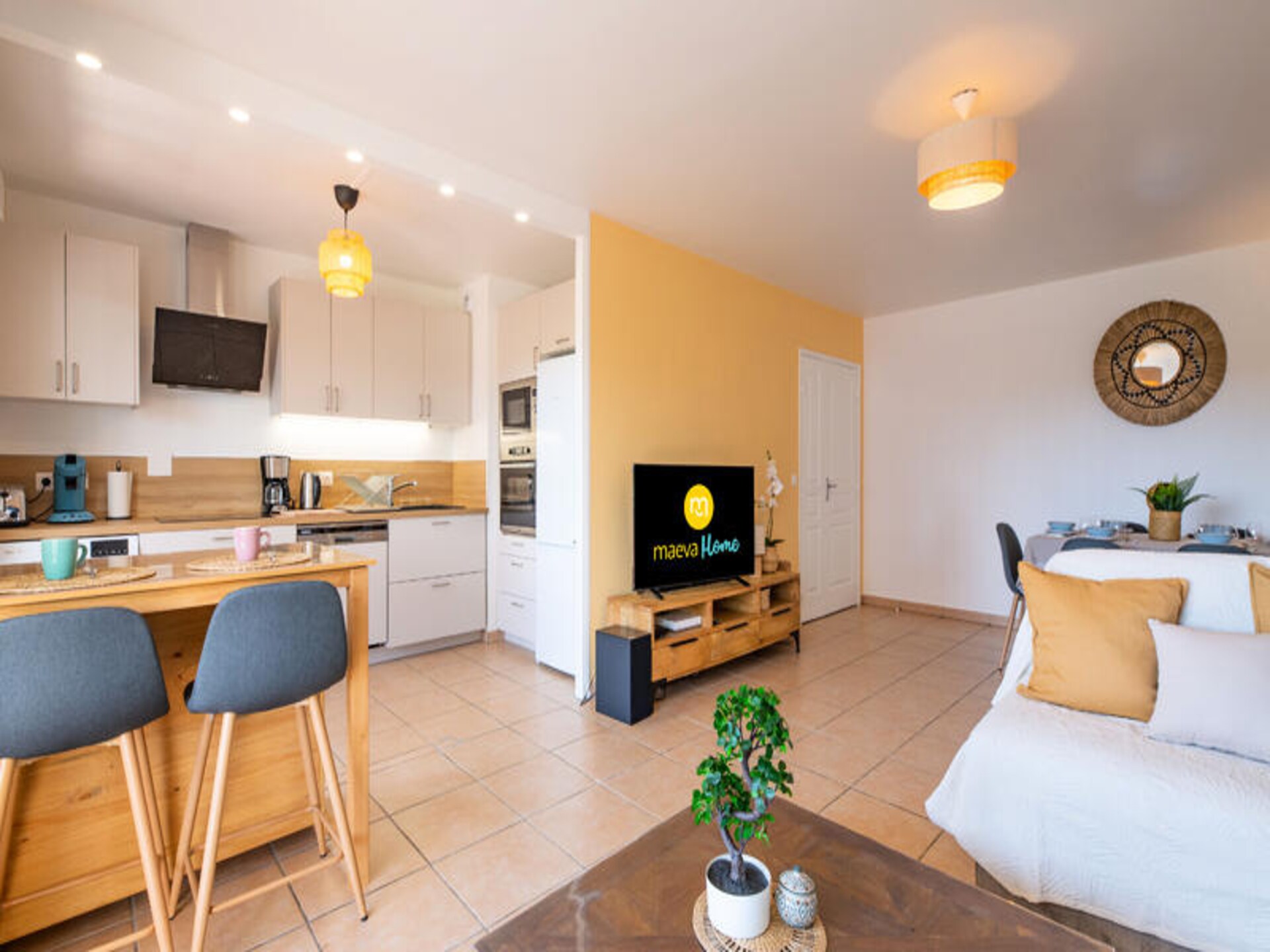 Licht appartement in Saint-Raphaël met terras, zwembad en garage - foto 8
