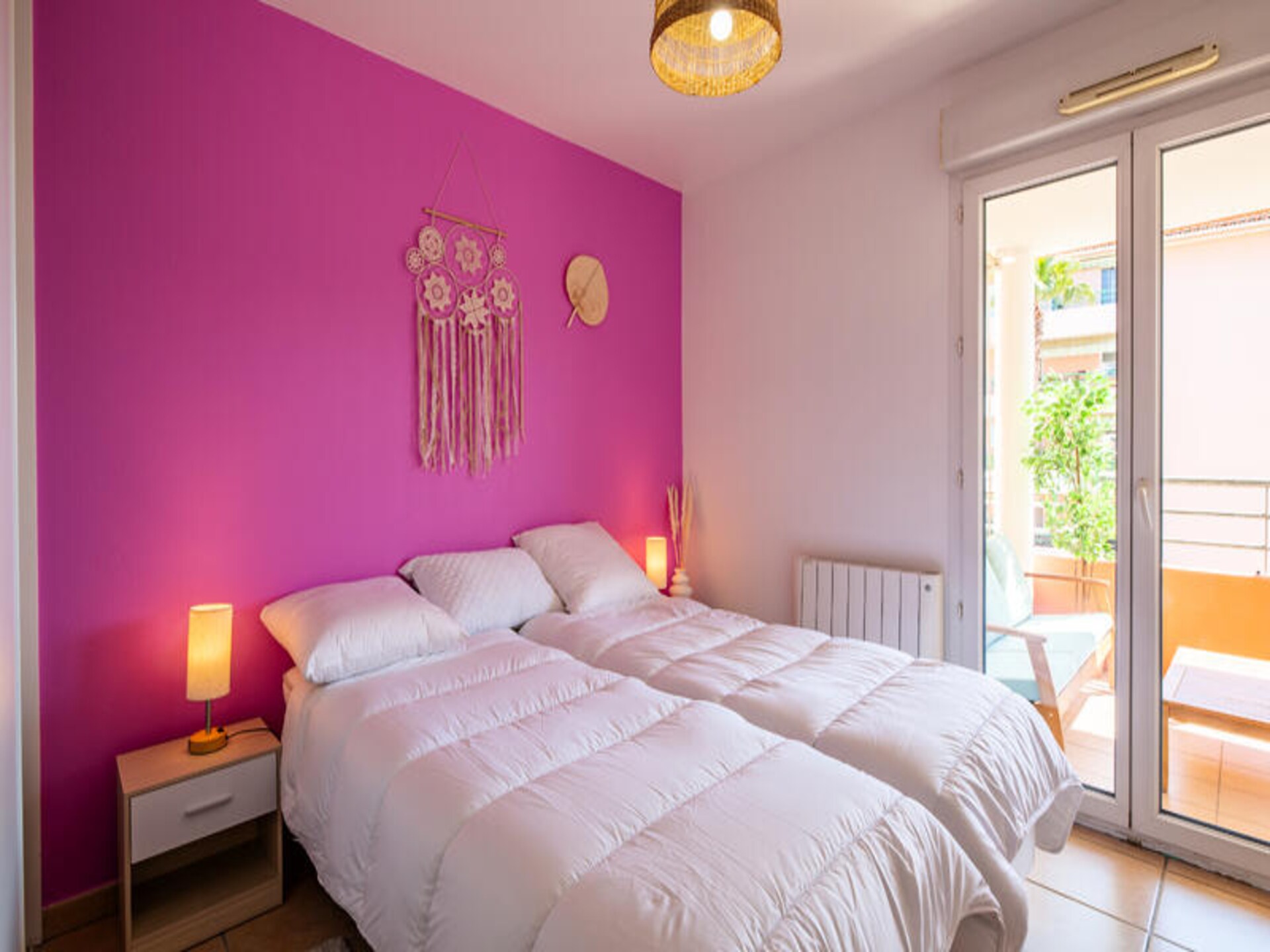 Licht appartement in Saint-Raphaël met terras, zwembad en garage - foto 13