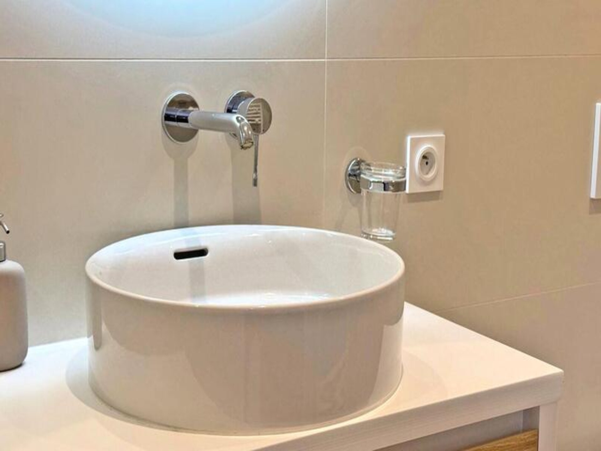 Luxe appartement met zeezicht, tuin en airco nabij strand Sainte-Maxime - foto 14