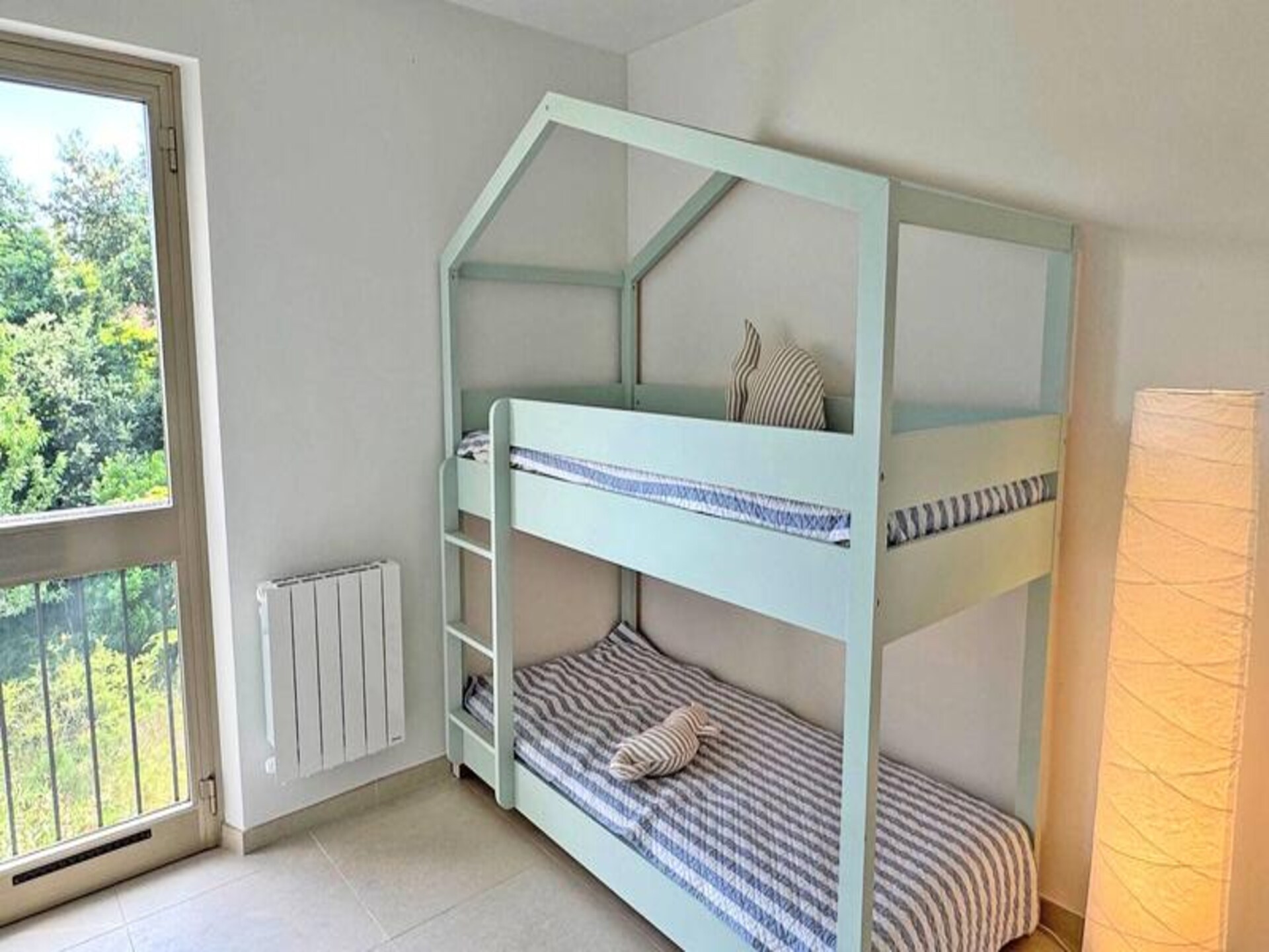 Luxe appartement met zeezicht, tuin en airco nabij strand Sainte-Maxime - foto 18