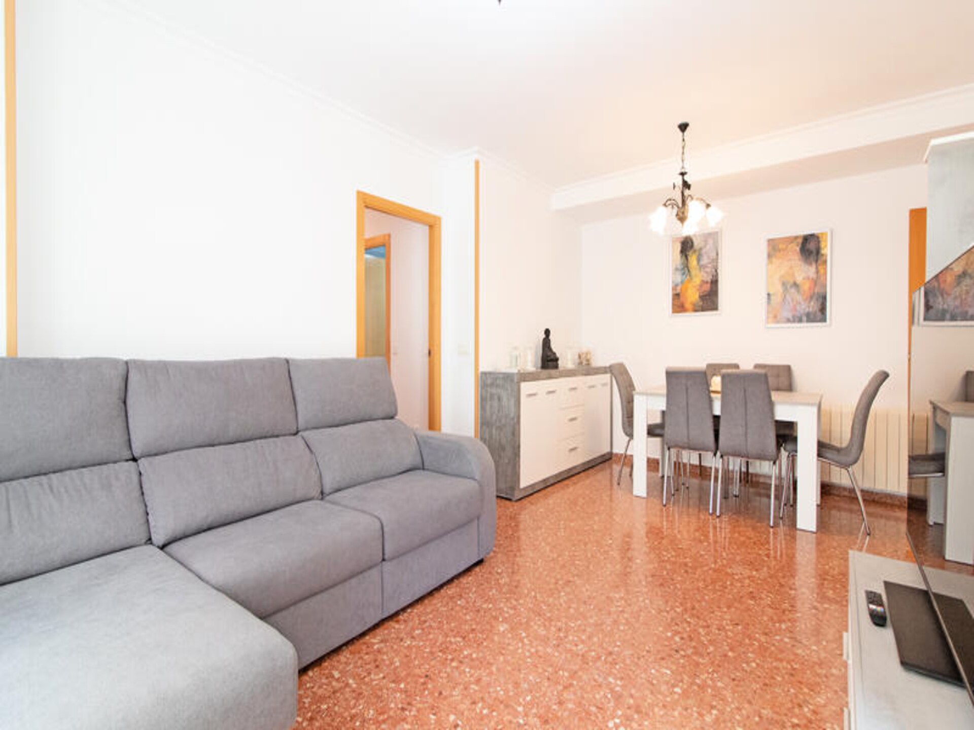 Licht appartement op 100 meter van het strand in Puerto de Sagunto - foto 1