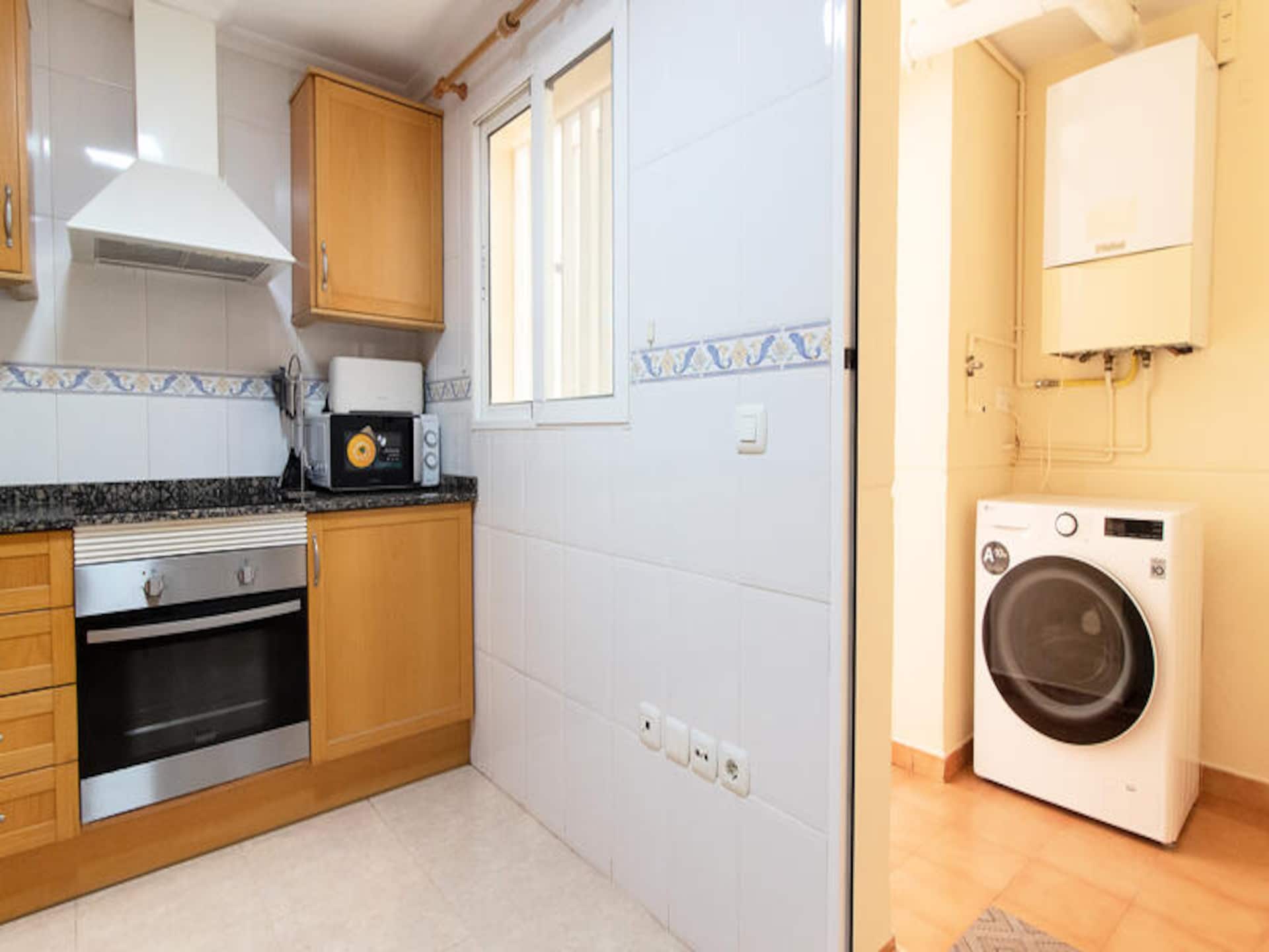 Licht appartement op 100 meter van het strand in Puerto de Sagunto - foto 9