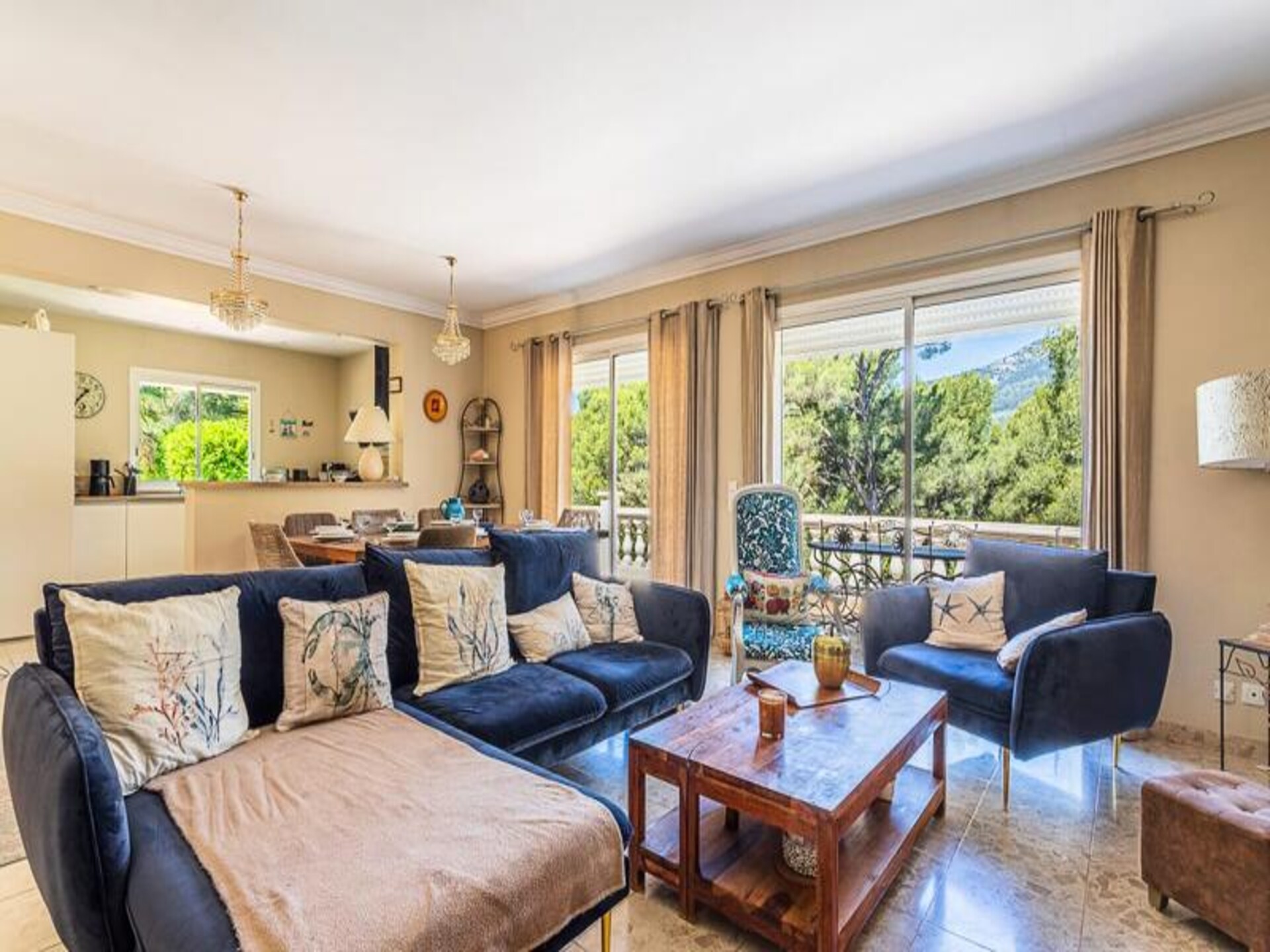 Villa De L'uba: Ruim appartement voor 10 in het groene Toulon - foto 7