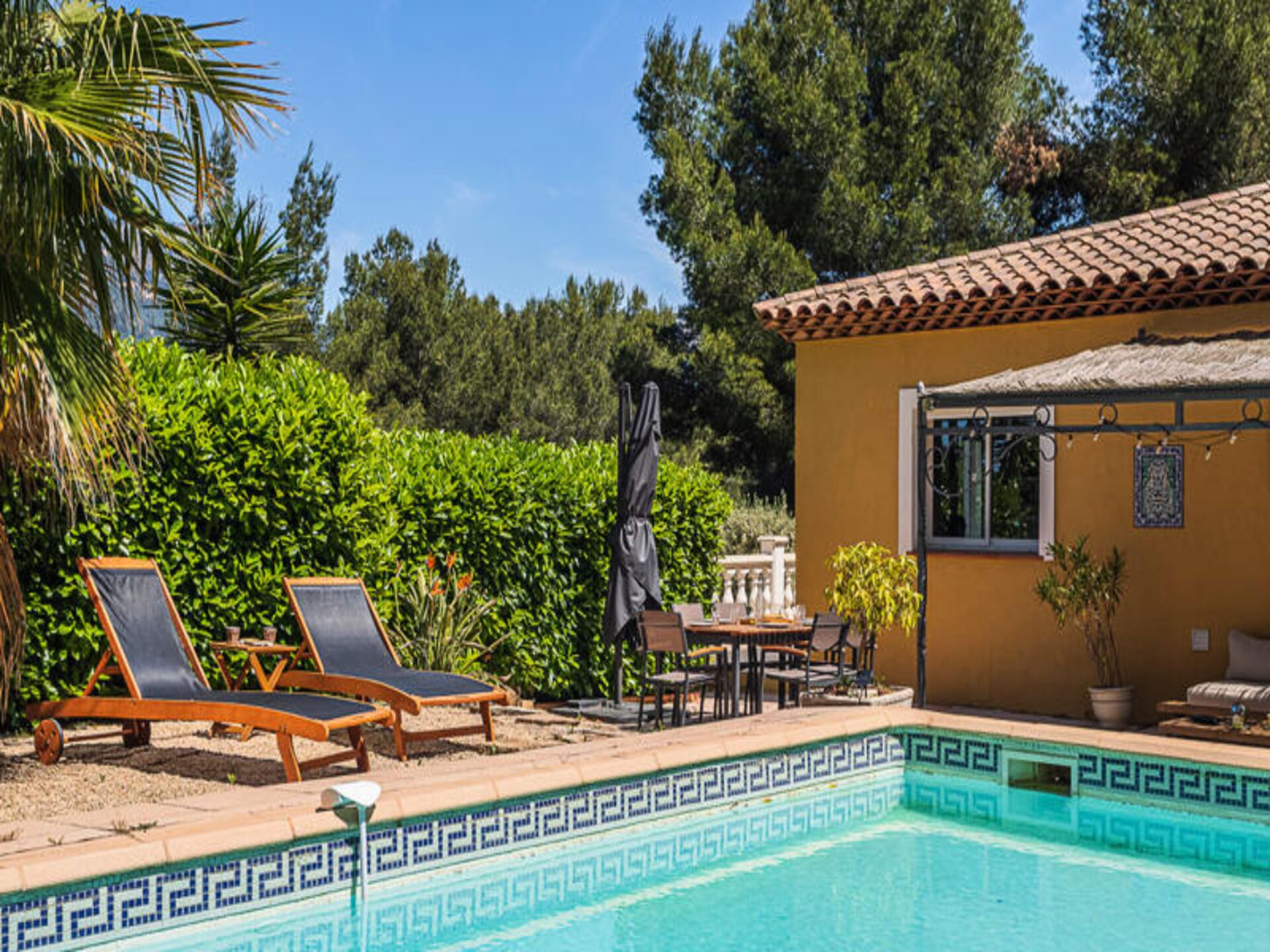 Villa De L'uba: Ruim appartement voor 10 in het groene Toulon - foto 8