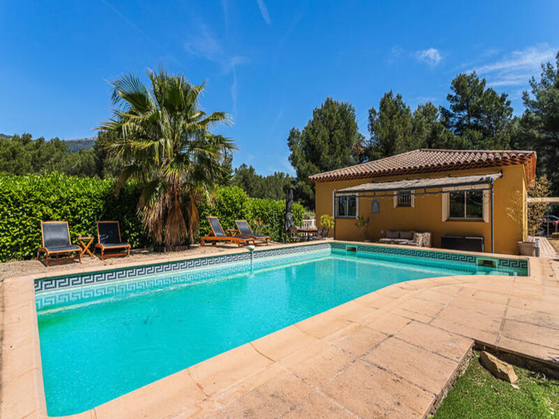 Villa De L'uba: Ruim appartement voor 10 in het groene Toulon - foto 24