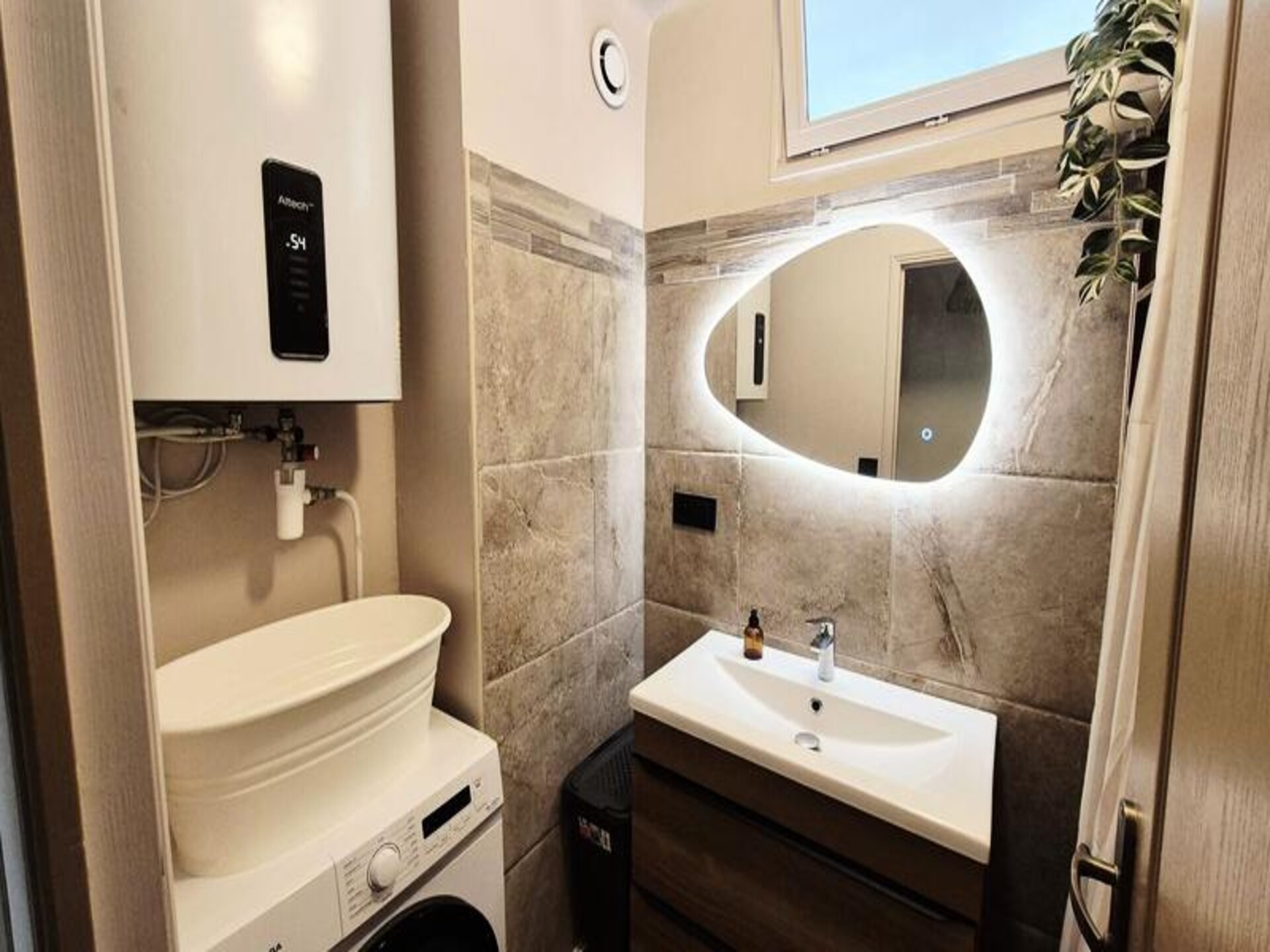 Modern appartement op 100 meter van het strand in Sablettes - foto 15