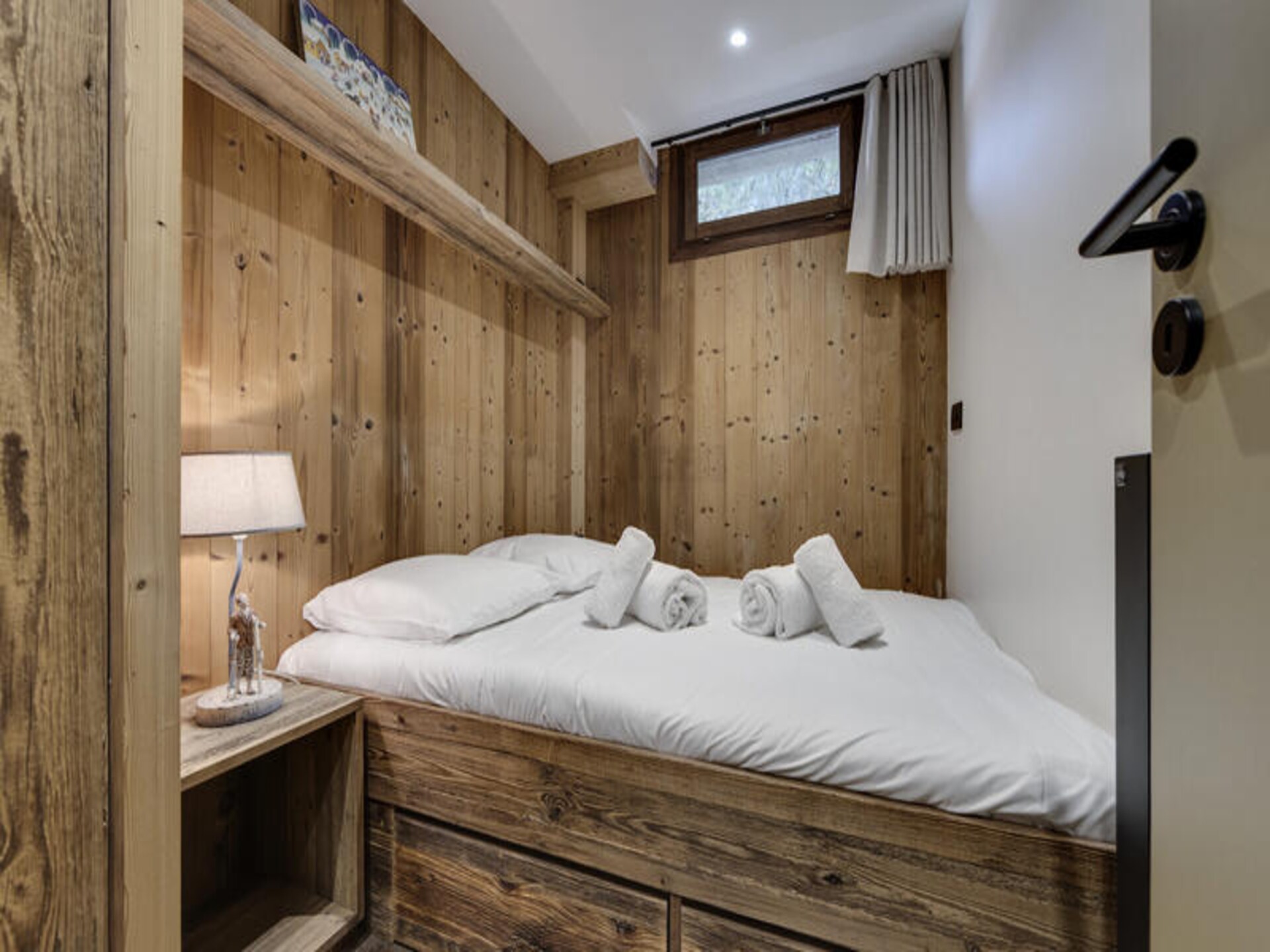 Authentiek 3-slaapkamer appartement in autovrije wijk Rogoney, Val d'Isère - foto 13