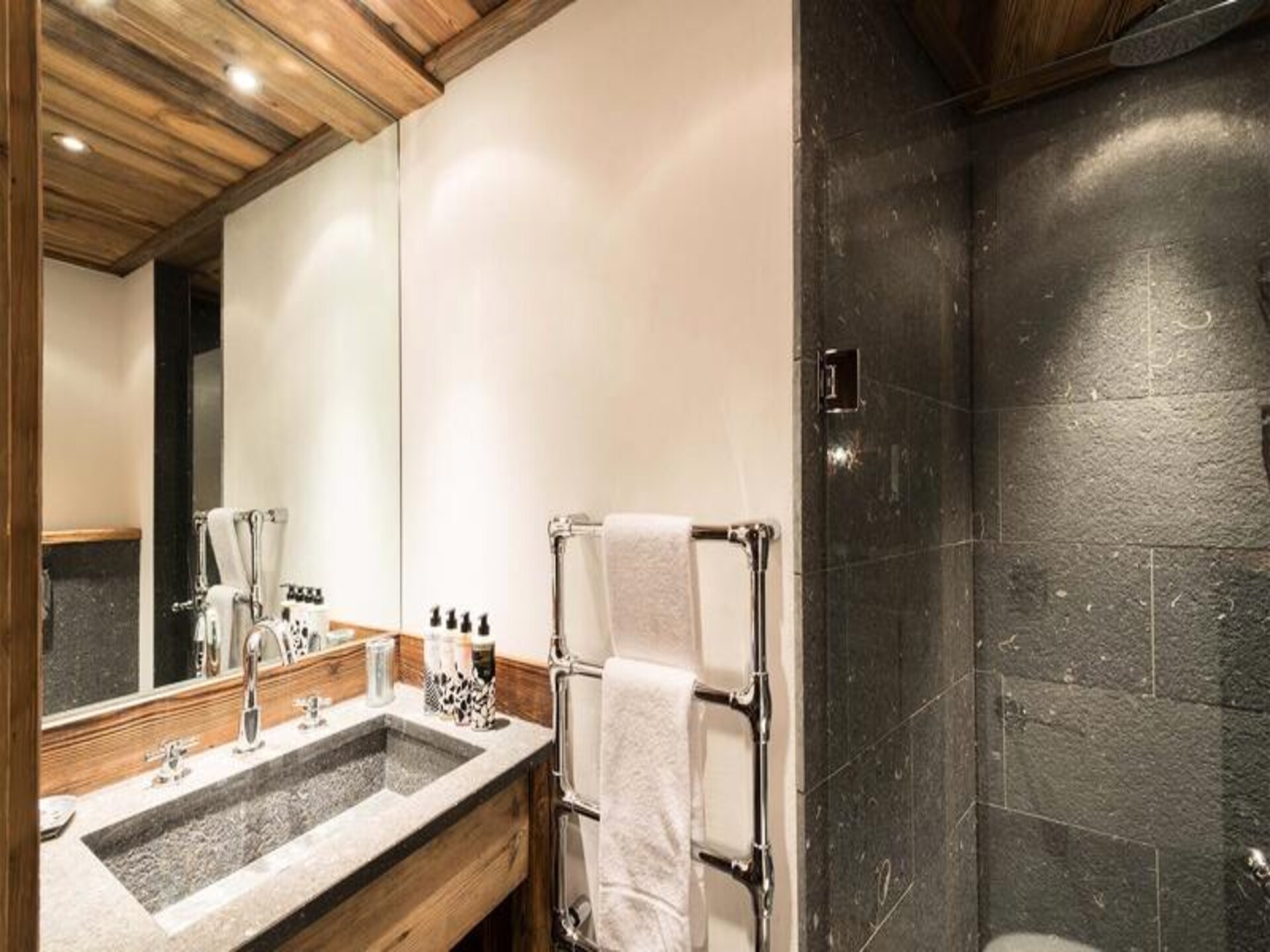 Chalet Genepy: Luxe 12-persoons appartement met zwembad en hamam in Val d'Isère - foto 21