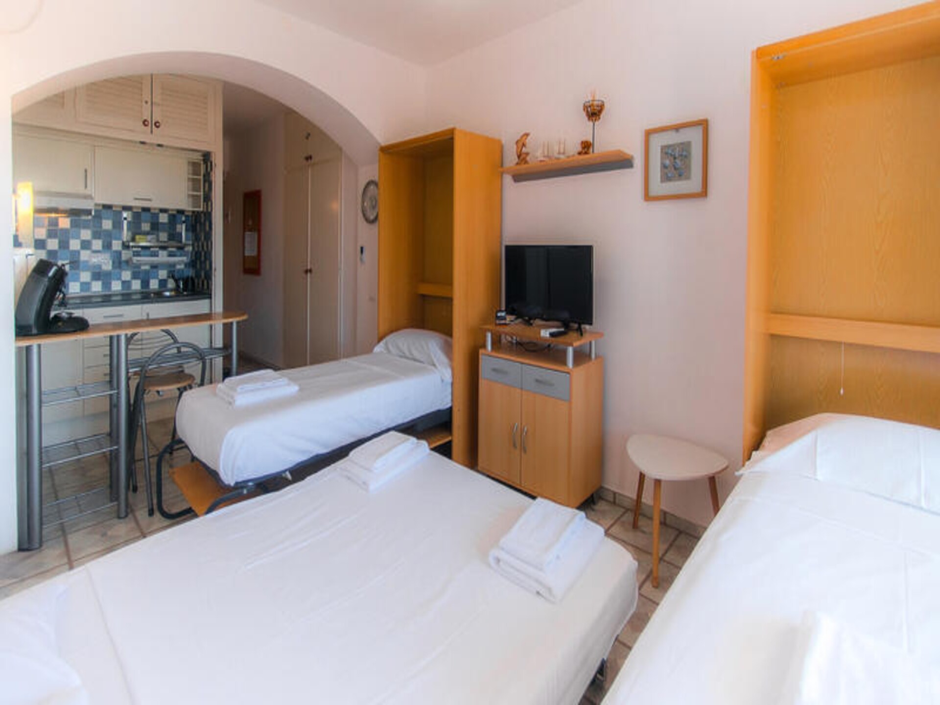 Studio aan de Costa Brava met zeezicht en zwembad in Roses - foto 9