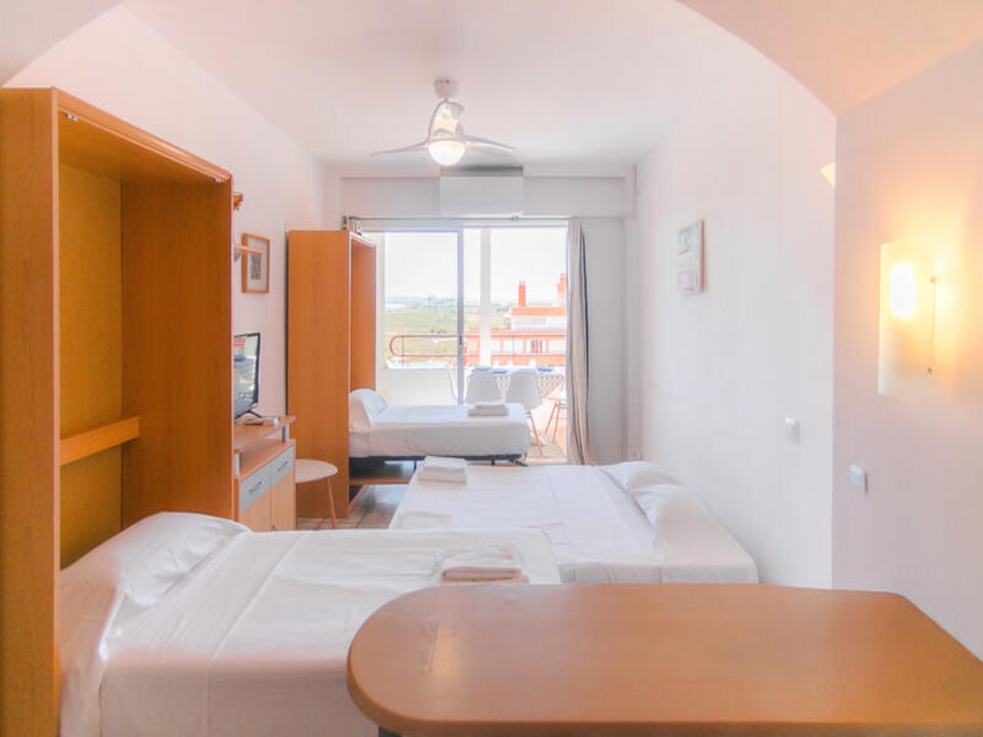 Studio aan de Costa Brava met zeezicht en zwembad in Roses - foto 11