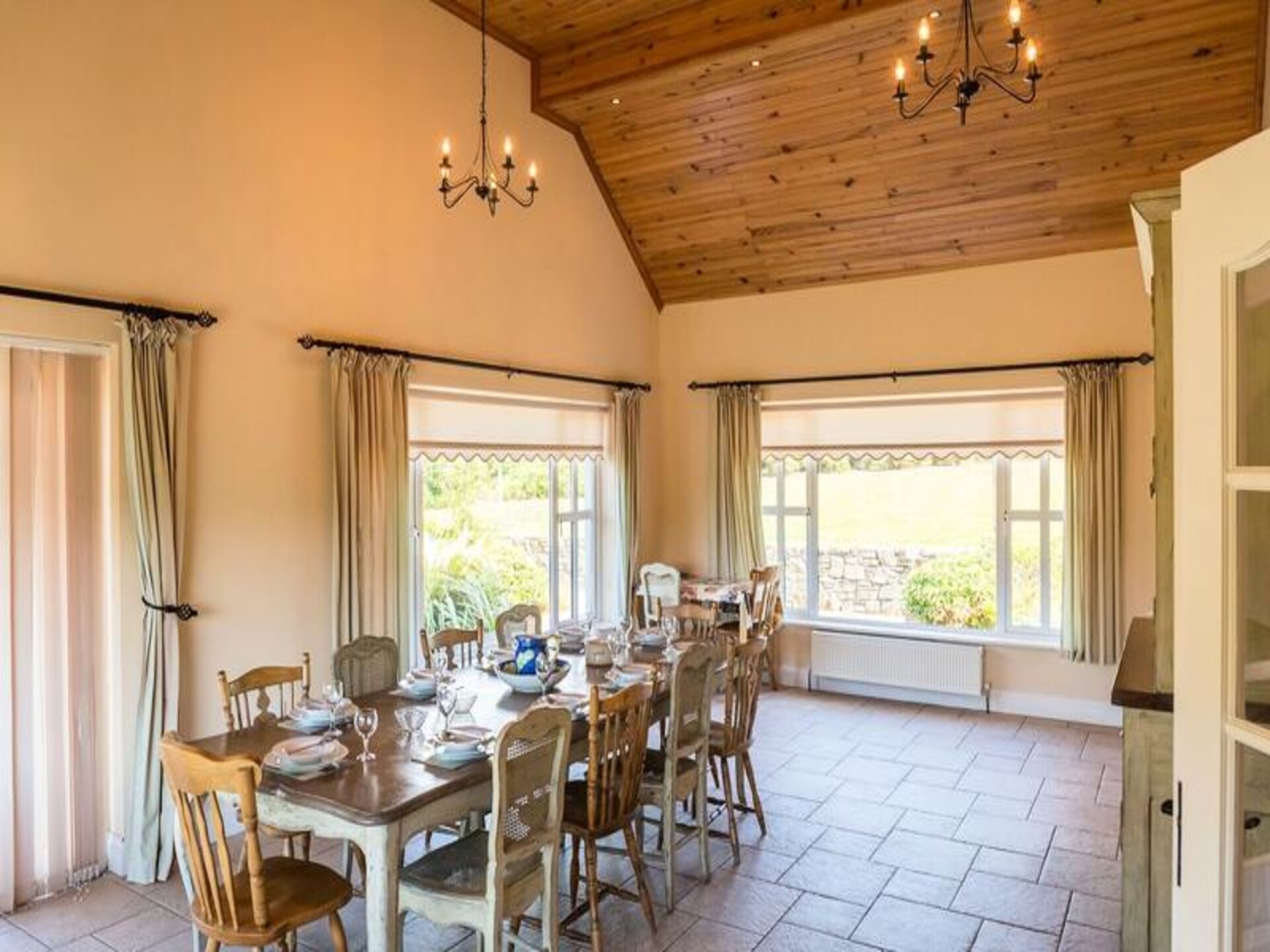 Ruim vakantiehuis voor 13 personen in Moyard, Connemara - foto 12
