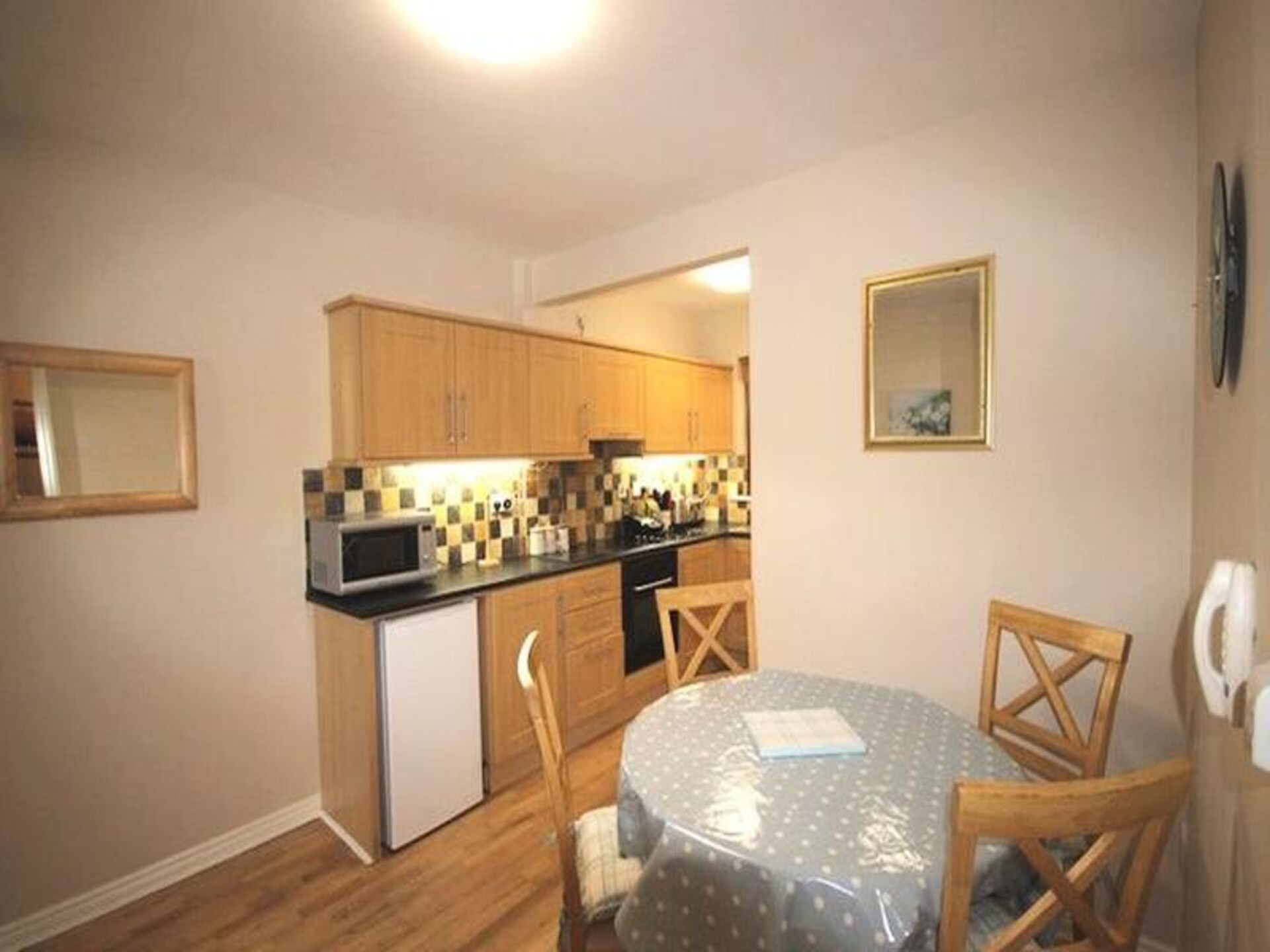 Knus rijtjeshuis in het hart van Clifden, Connemara – 2 slaapkamers - foto 7