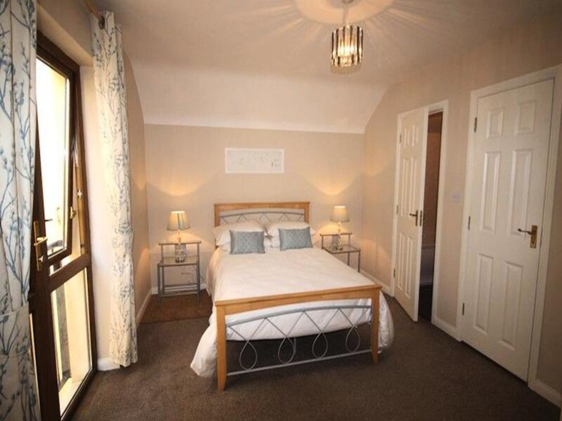 Knus rijtjeshuis in het hart van Clifden, Connemara – 2 slaapkamers - foto 10