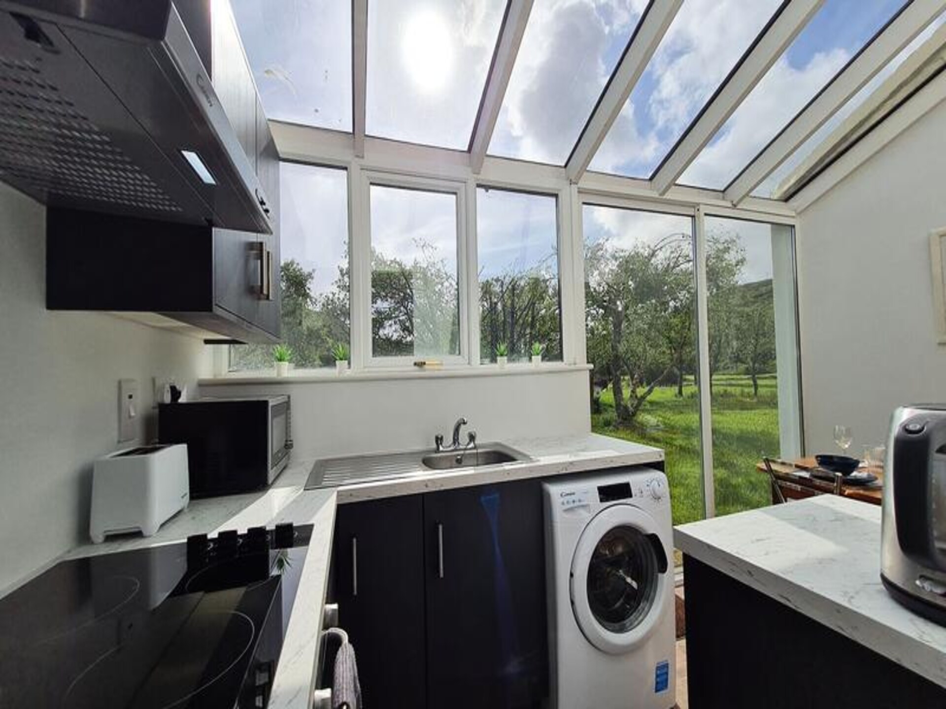 Ruim vakantiehuis voor 5 in Connemara, 3 km van Clifden met tuin - foto 12