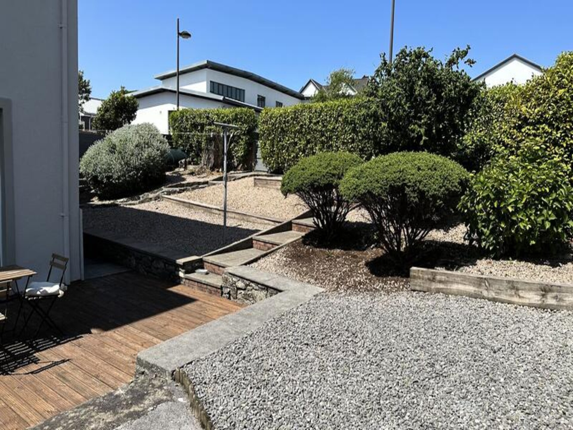 Ruim 3-slaapkamer appartement in hartje Clifden met privétuin - foto 22